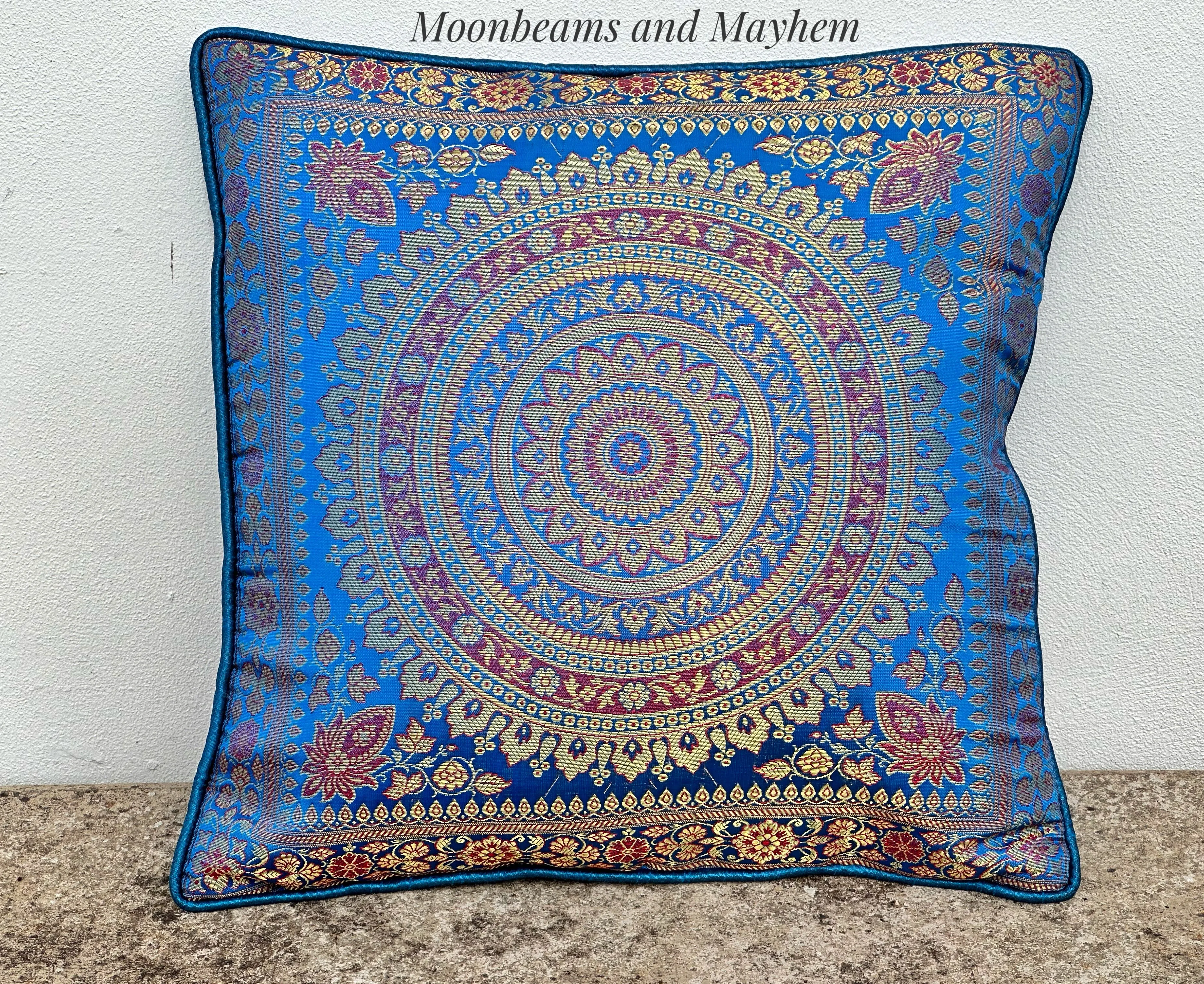BEAUTIFUL INDIAN MANDALA CUSHION