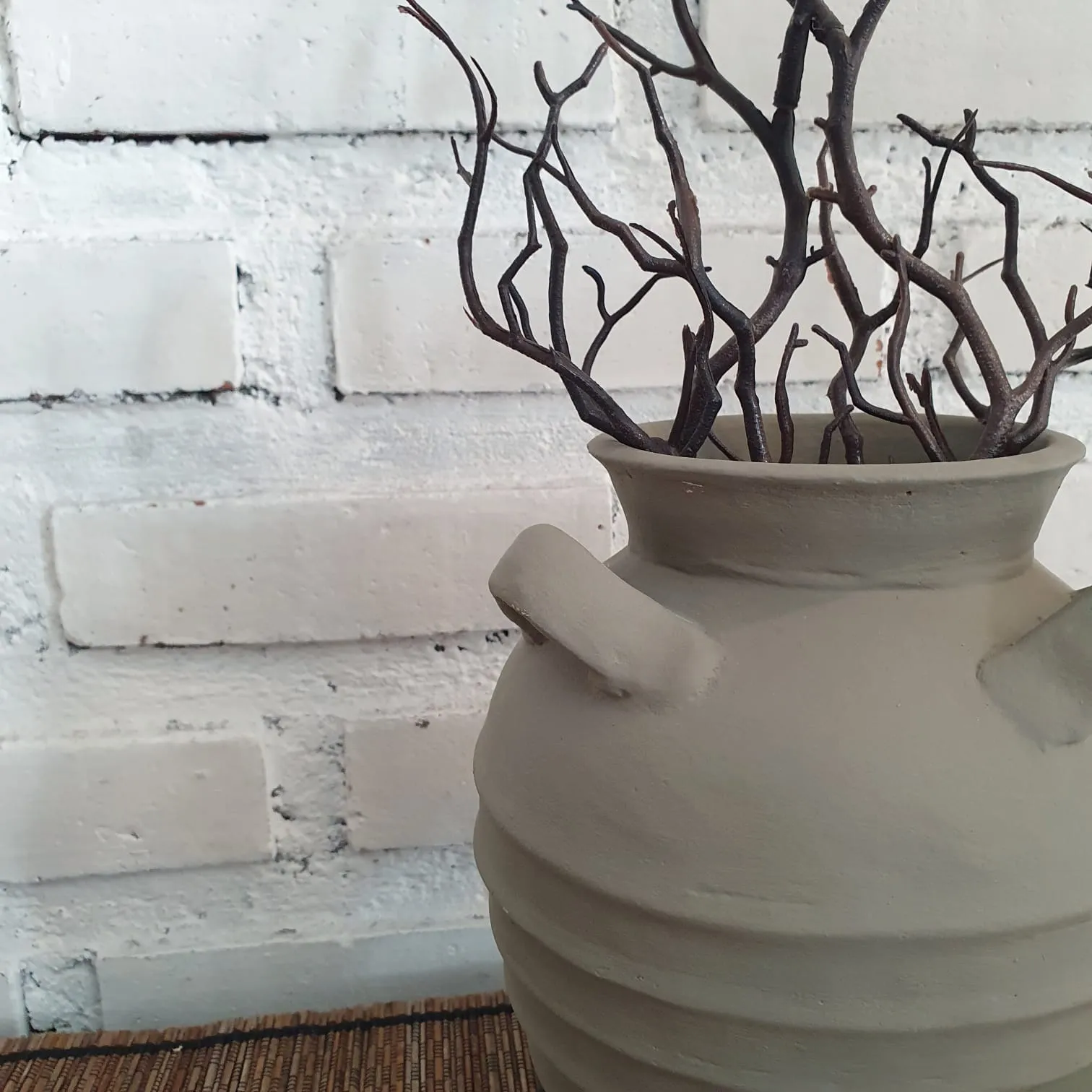 Bee Beautiful Pottery Vas