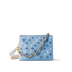 By The Pool Coussin PM Light Blue