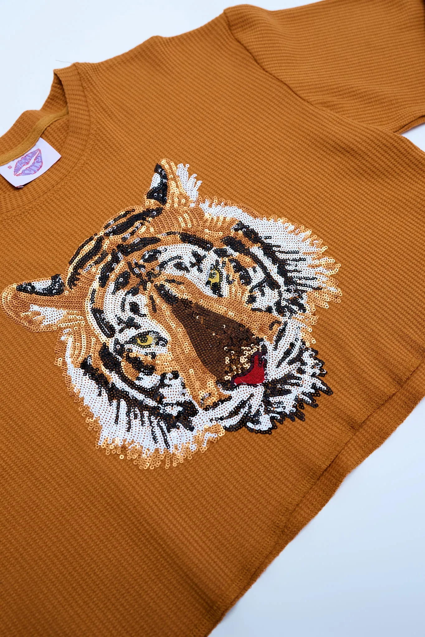 Gold Tiger Waffle Crop