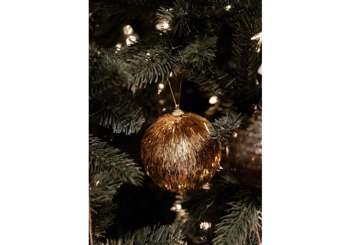 GOLD TINSEL BALL