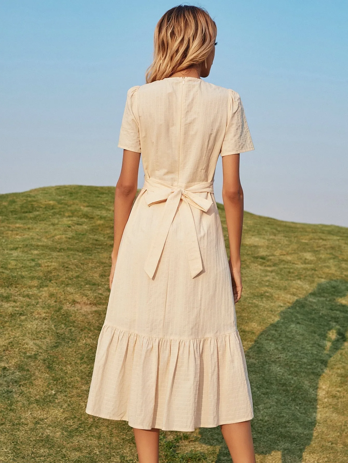 KittenAlarm - Bow tie v-neck ruffled short-sleeved sweet long dress