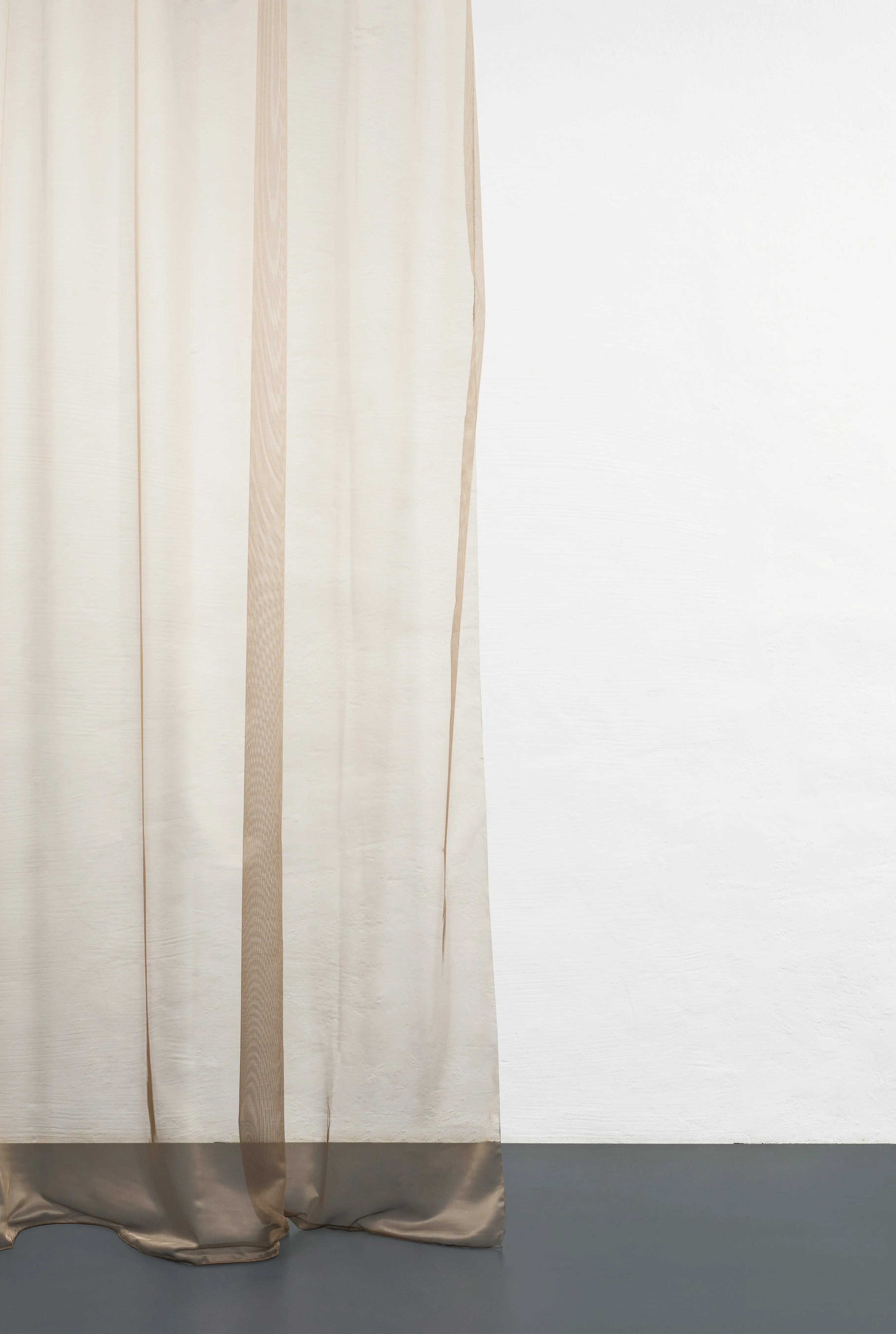 Metallic Sheer Curtains "Glamorous" in Brass Color