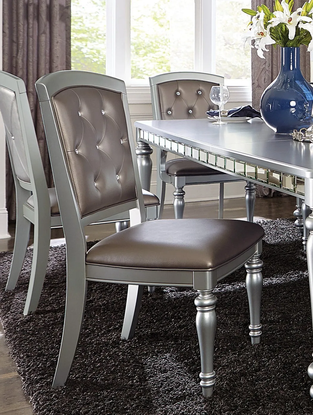 Munoz Glamorous Dining Chair (Set of 2) - Silver