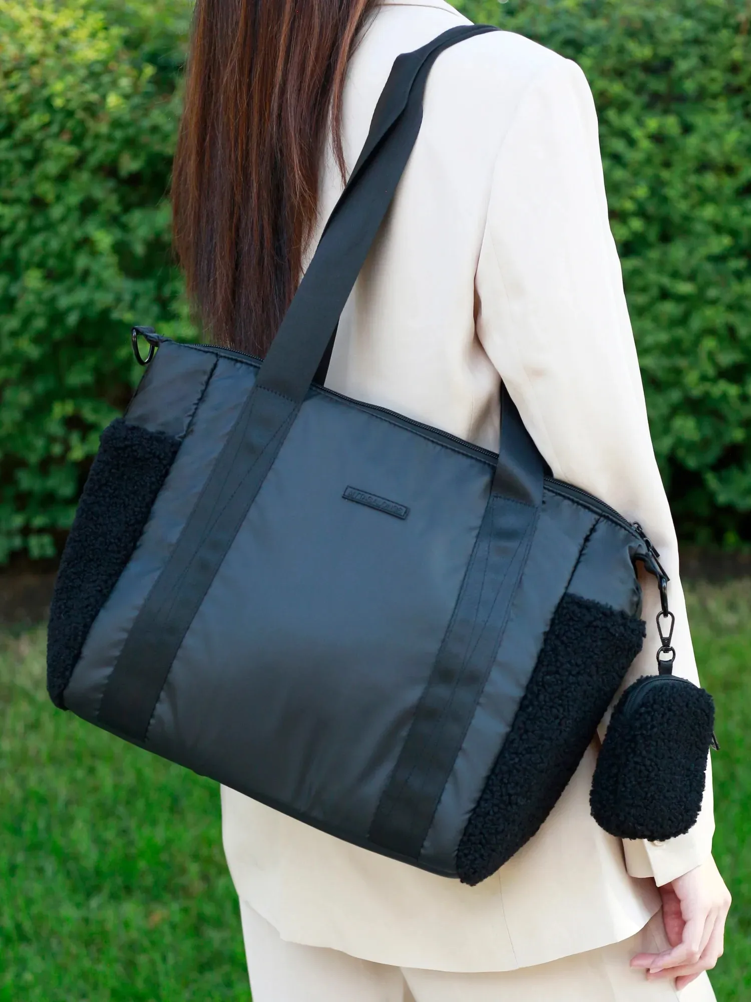 Mytagalongs Aspen Commuter Tote Bag - Brands We Love