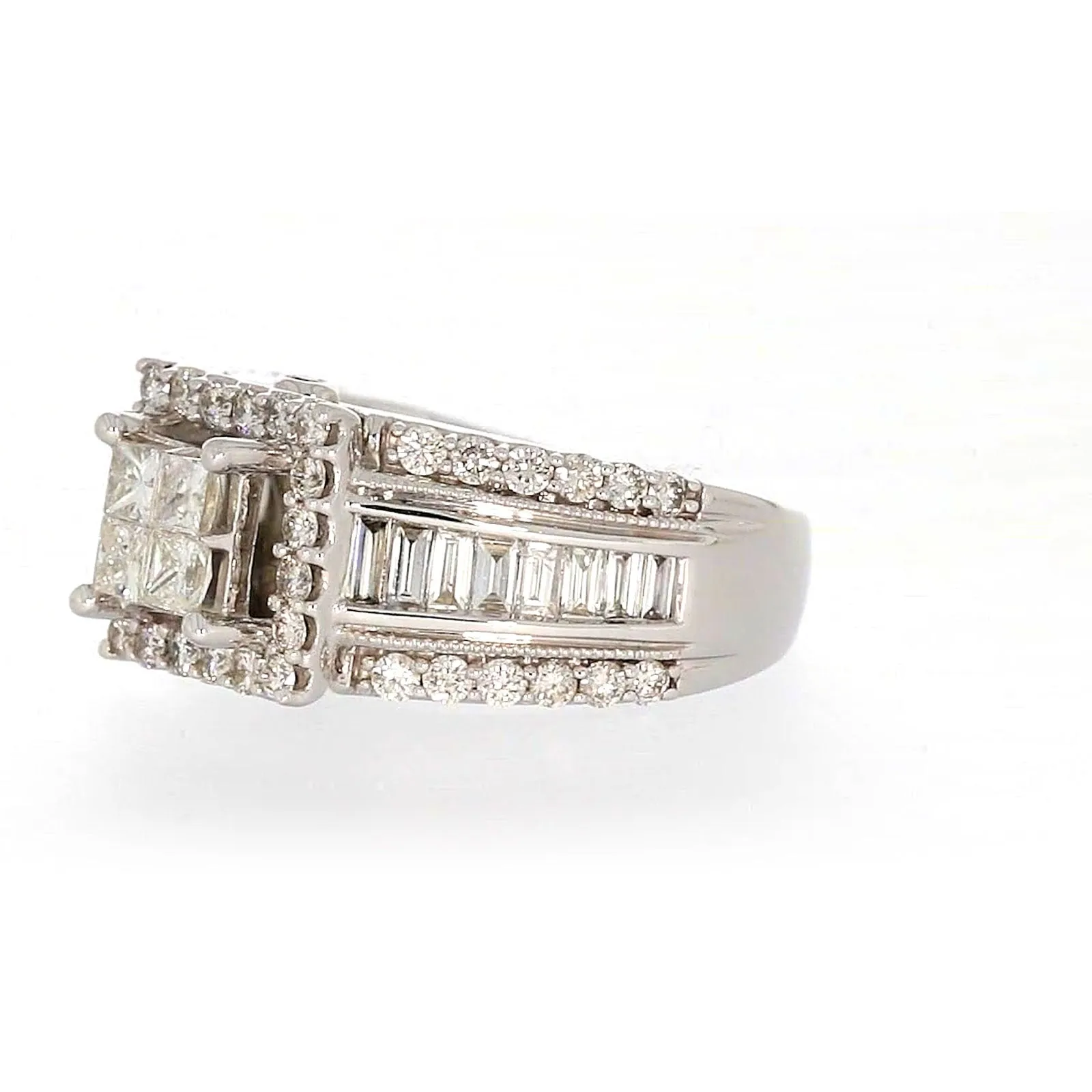 New York 14ct White Gold Princess & Baguette & Round Brilliant Cut 2 CARAT tw of Diamonds Ring