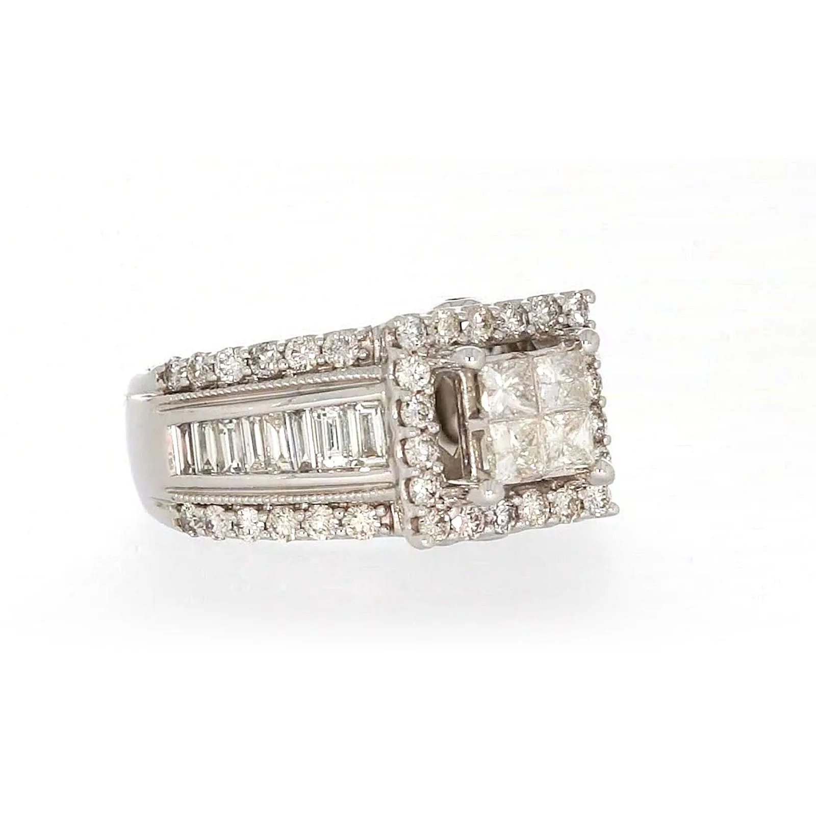 New York 14ct White Gold Princess & Baguette & Round Brilliant Cut 2 CARAT tw of Diamonds Ring