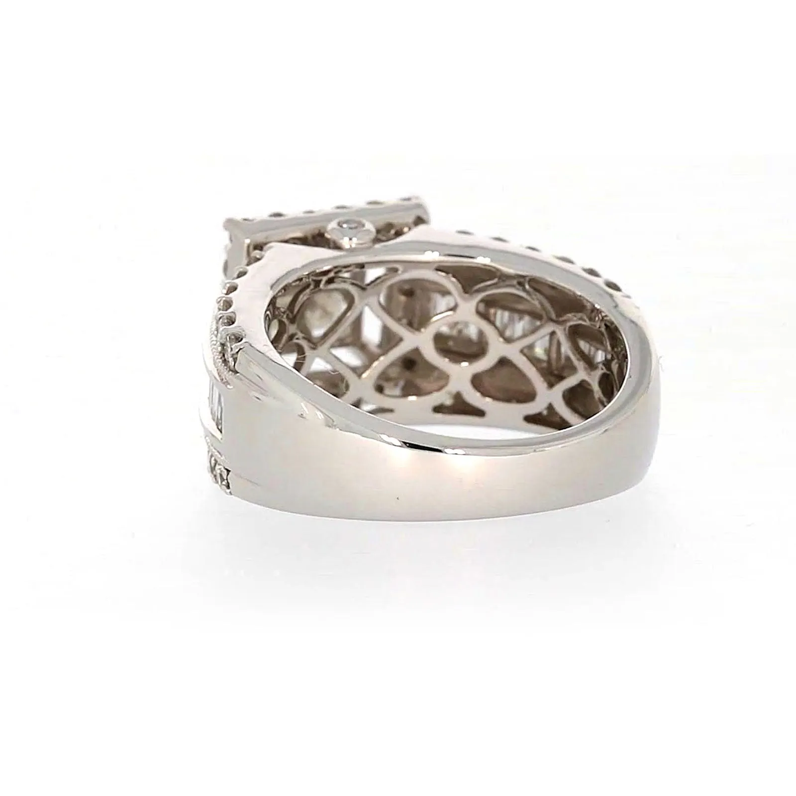 New York 14ct White Gold Princess & Baguette & Round Brilliant Cut 2 CARAT tw of Diamonds Ring