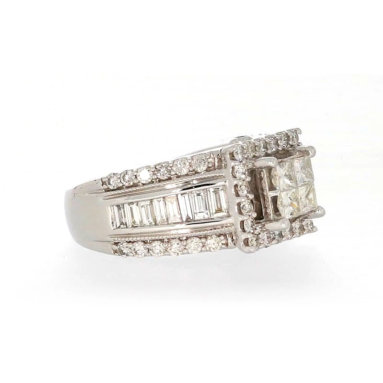 New York 14ct White Gold Princess & Baguette & Round Brilliant Cut 2 CARAT tw of Diamonds Ring