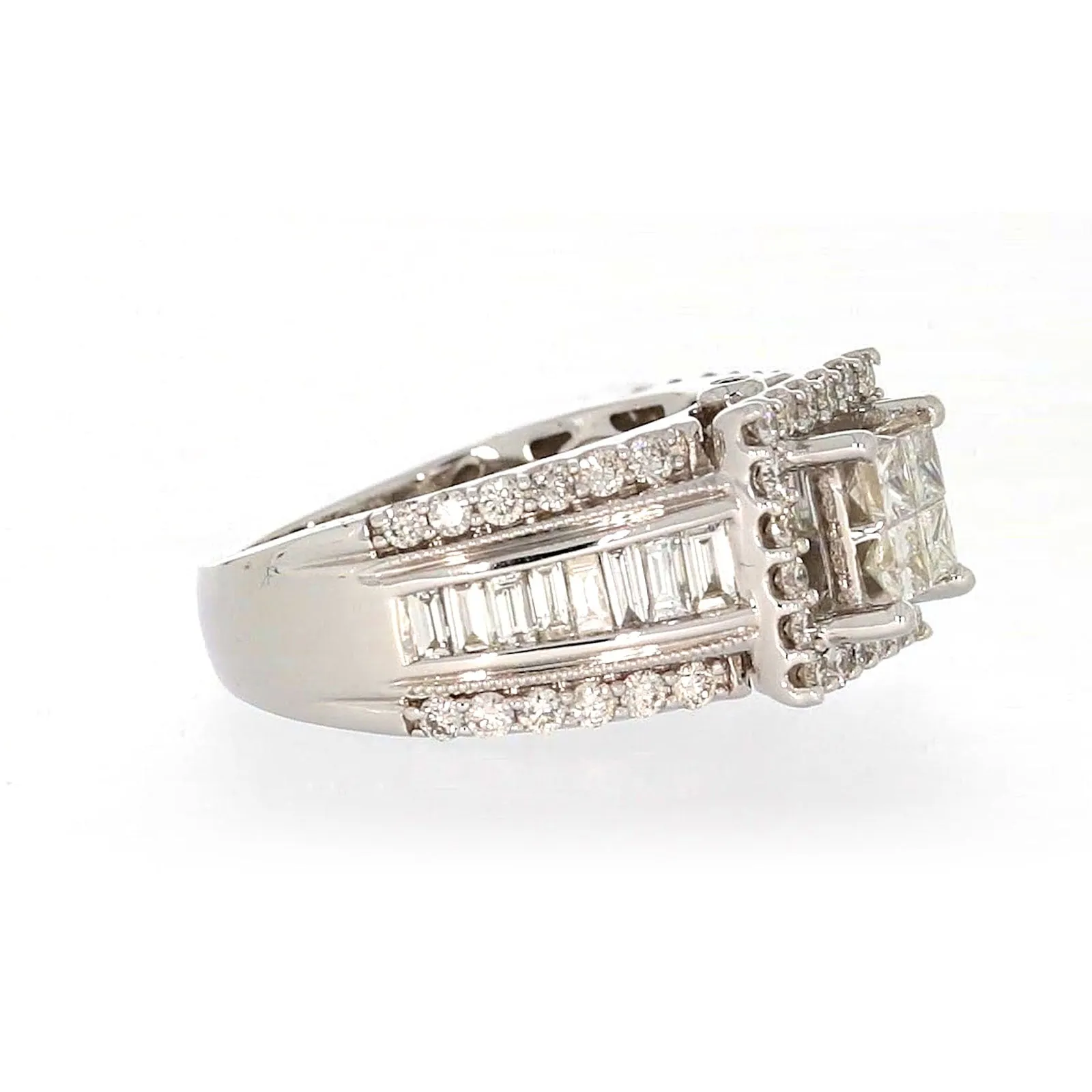 New York 14ct White Gold Princess & Baguette & Round Brilliant Cut 2 CARAT tw of Diamonds Ring