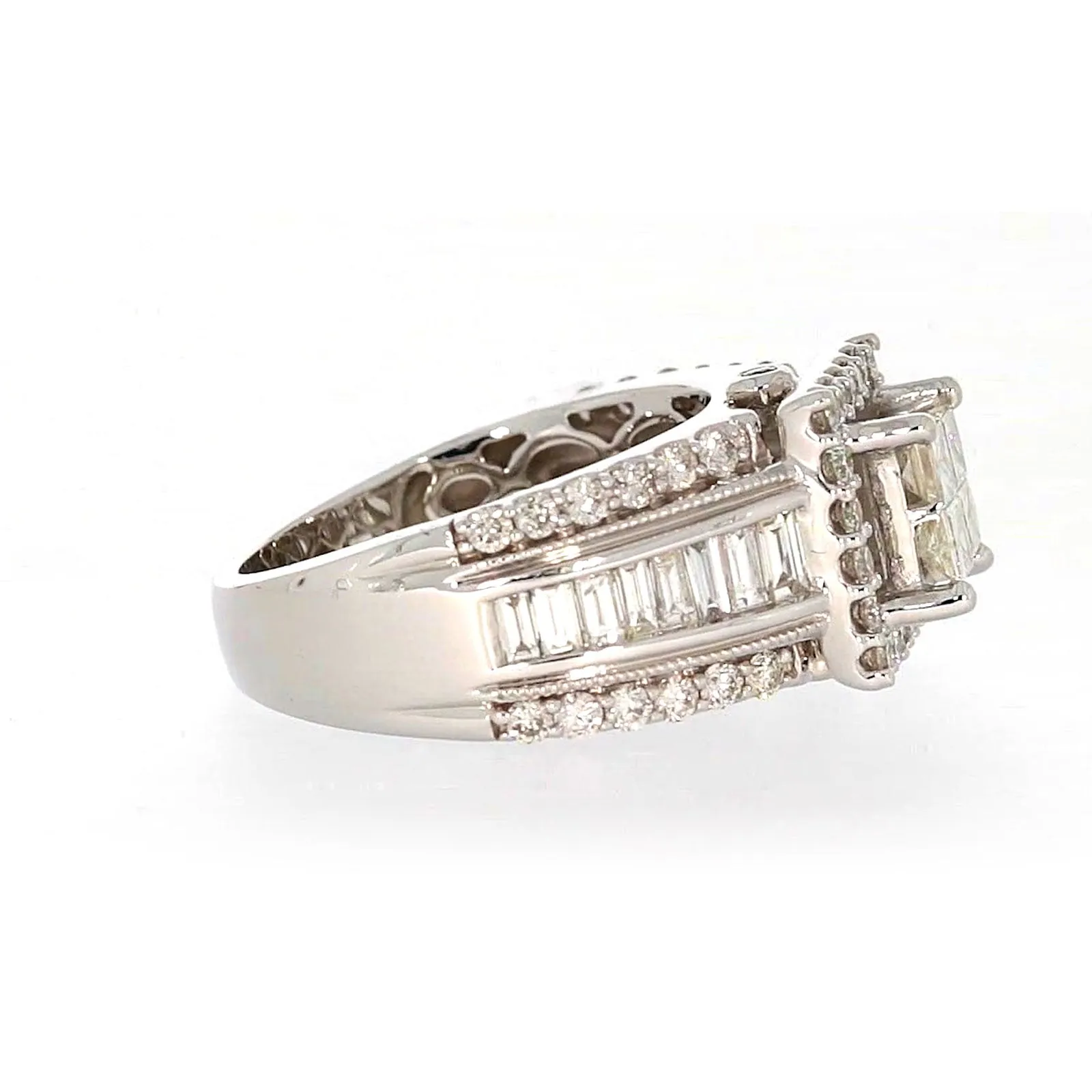 New York 14ct White Gold Princess & Baguette & Round Brilliant Cut 2 CARAT tw of Diamonds Ring