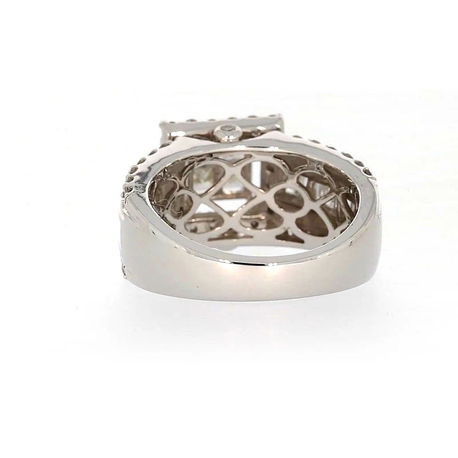 New York 14ct White Gold Princess & Baguette & Round Brilliant Cut 2 CARAT tw of Diamonds Ring