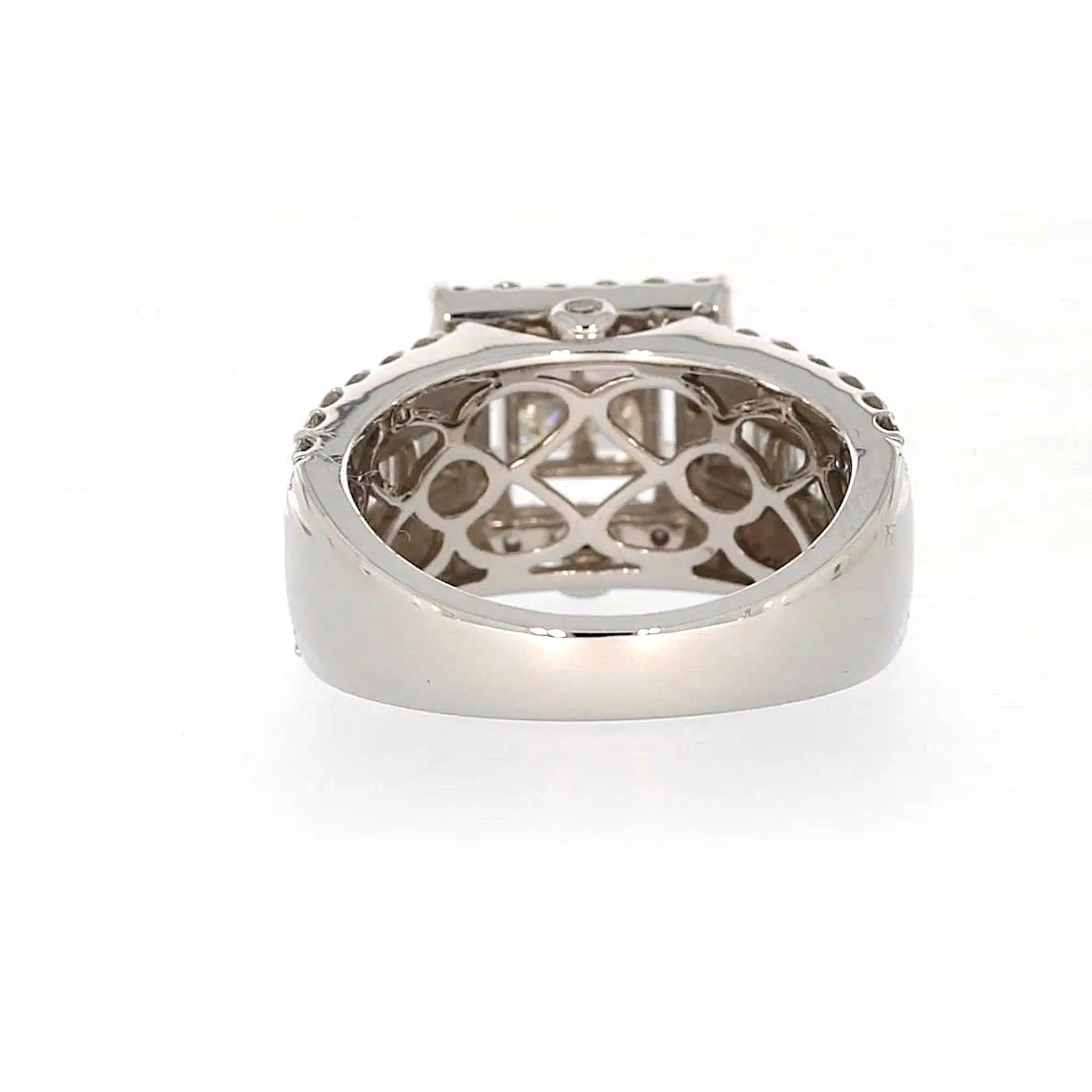 New York 14ct White Gold Princess & Baguette & Round Brilliant Cut 2 CARAT tw of Diamonds Ring