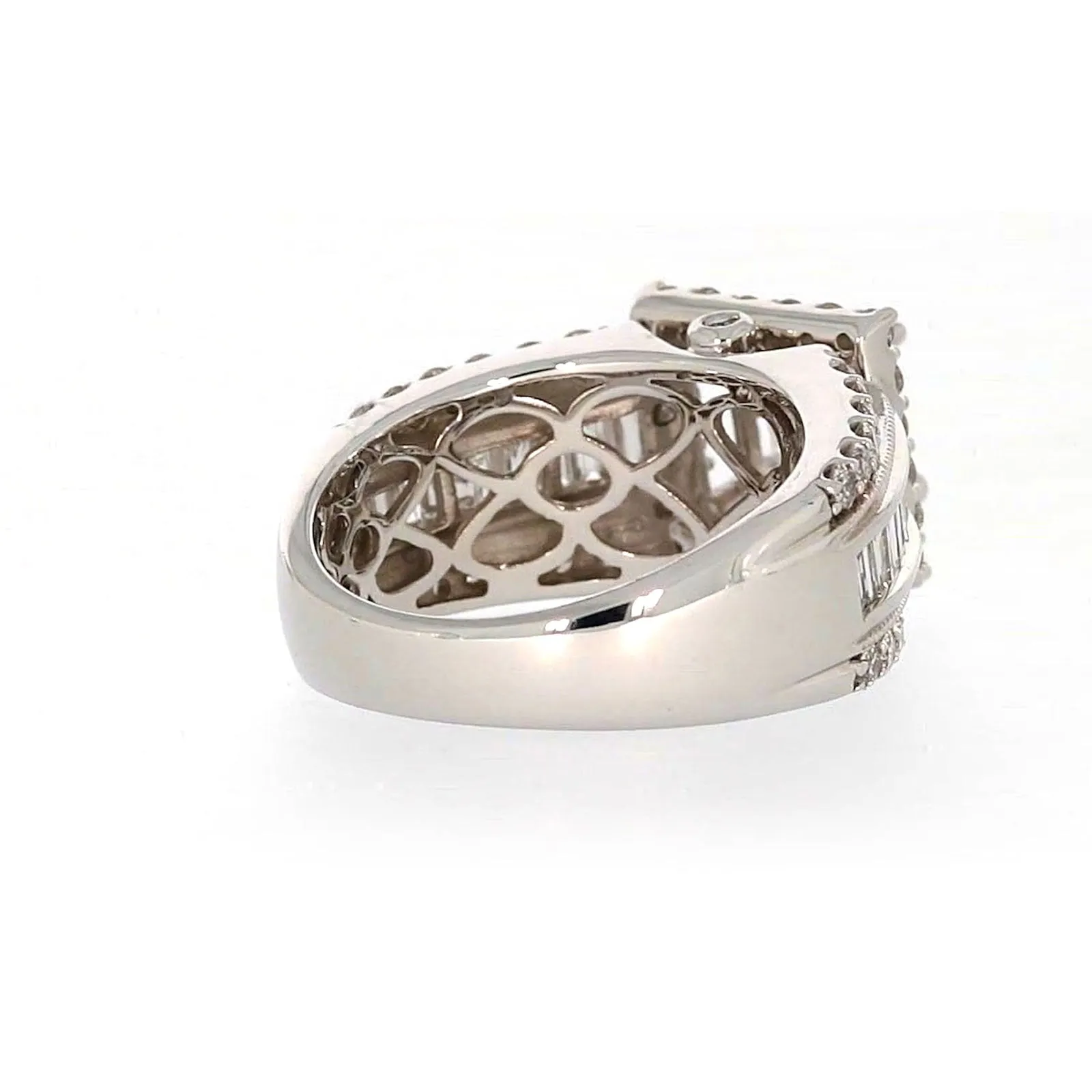 New York 14ct White Gold Princess & Baguette & Round Brilliant Cut 2 CARAT tw of Diamonds Ring