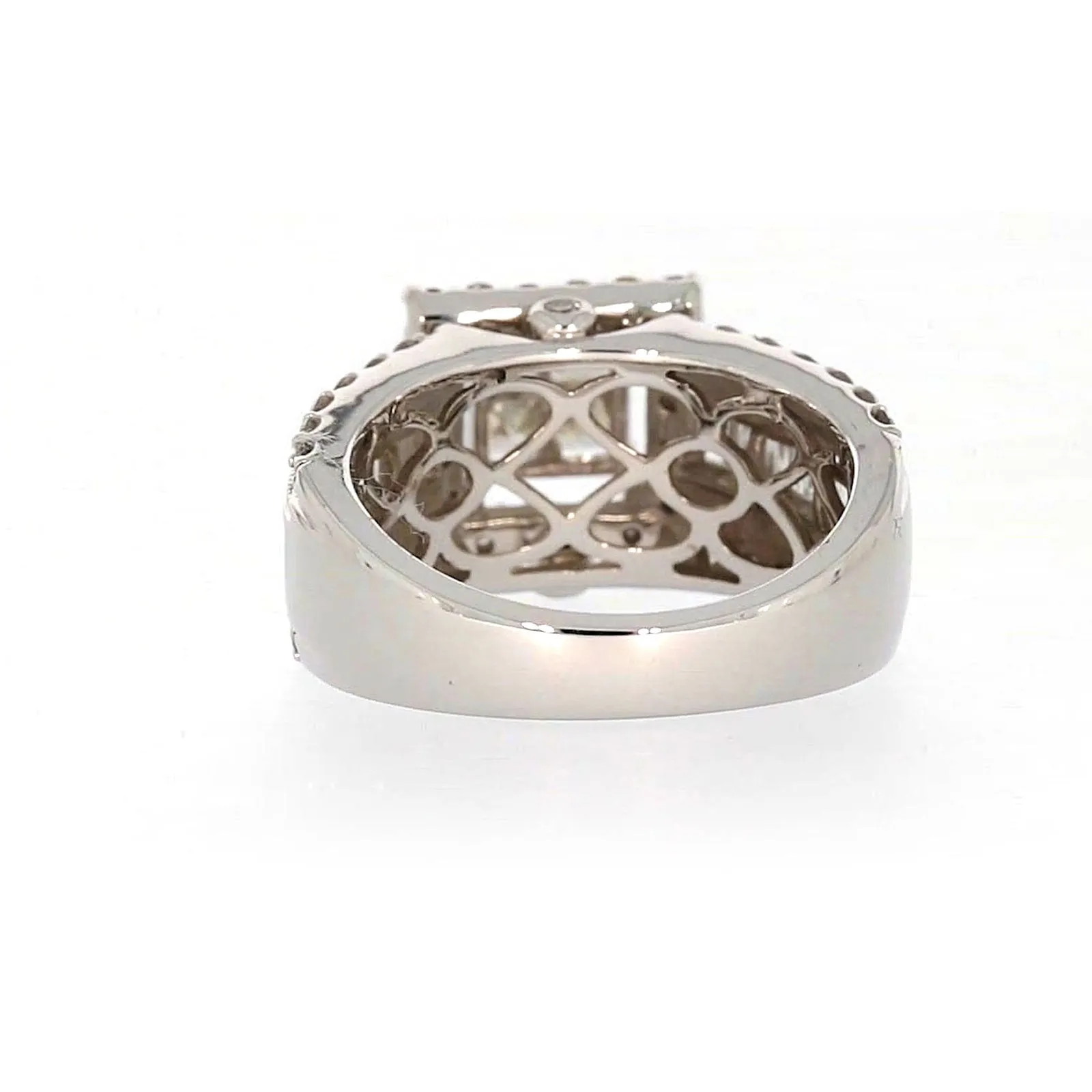 New York 14ct White Gold Princess & Baguette & Round Brilliant Cut 2 CARAT tw of Diamonds Ring