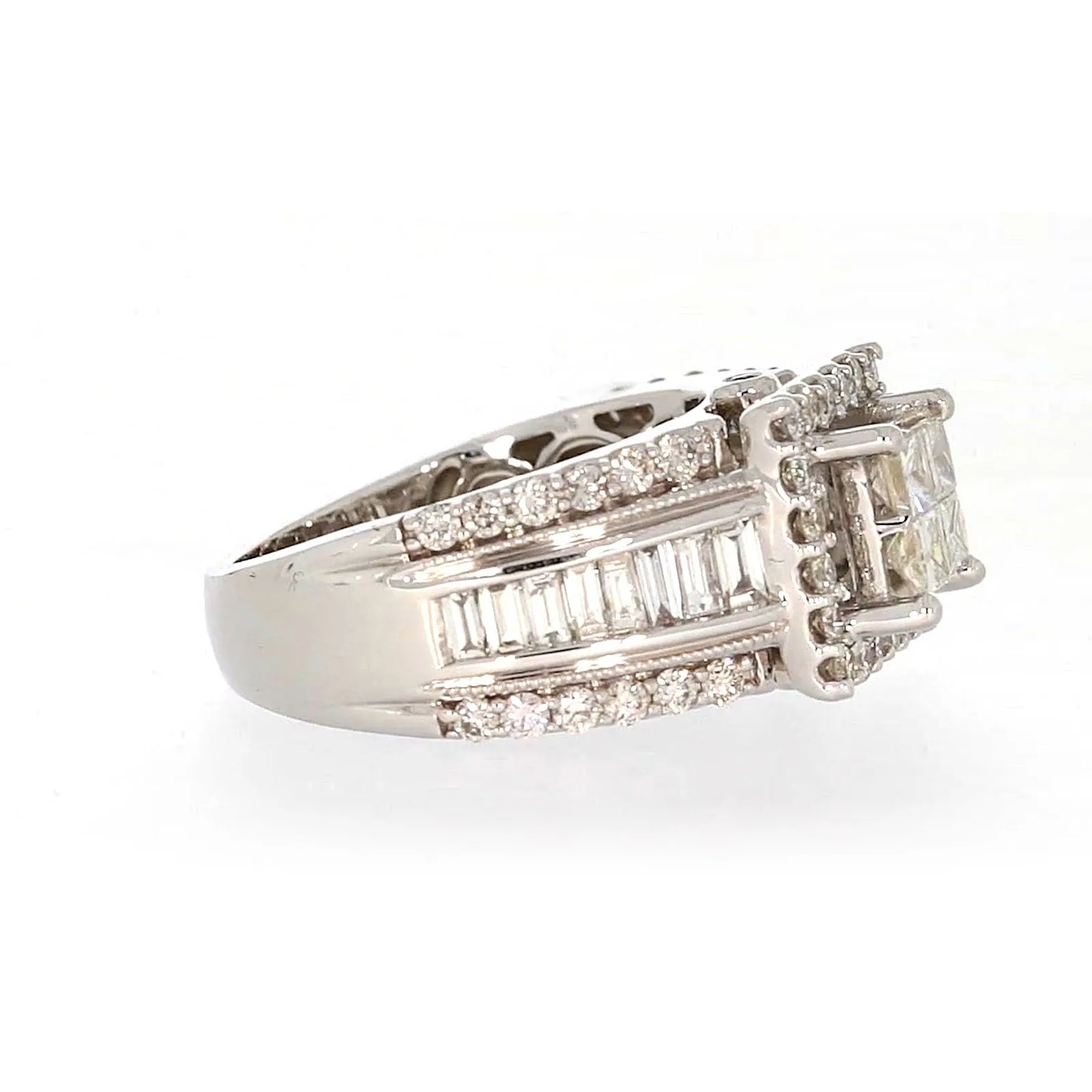 New York 14ct White Gold Princess & Baguette & Round Brilliant Cut 2 CARAT tw of Diamonds Ring