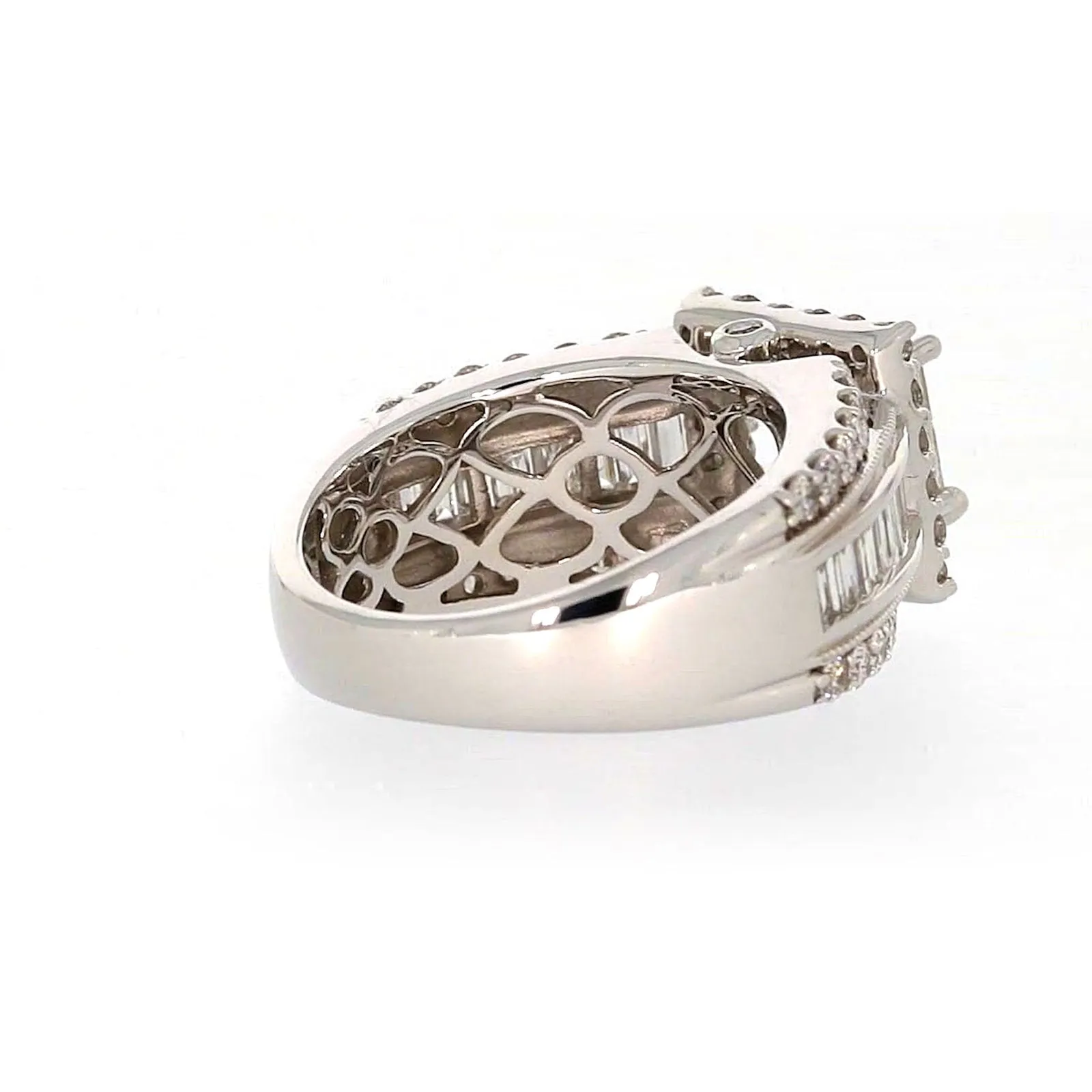 New York 14ct White Gold Princess & Baguette & Round Brilliant Cut 2 CARAT tw of Diamonds Ring