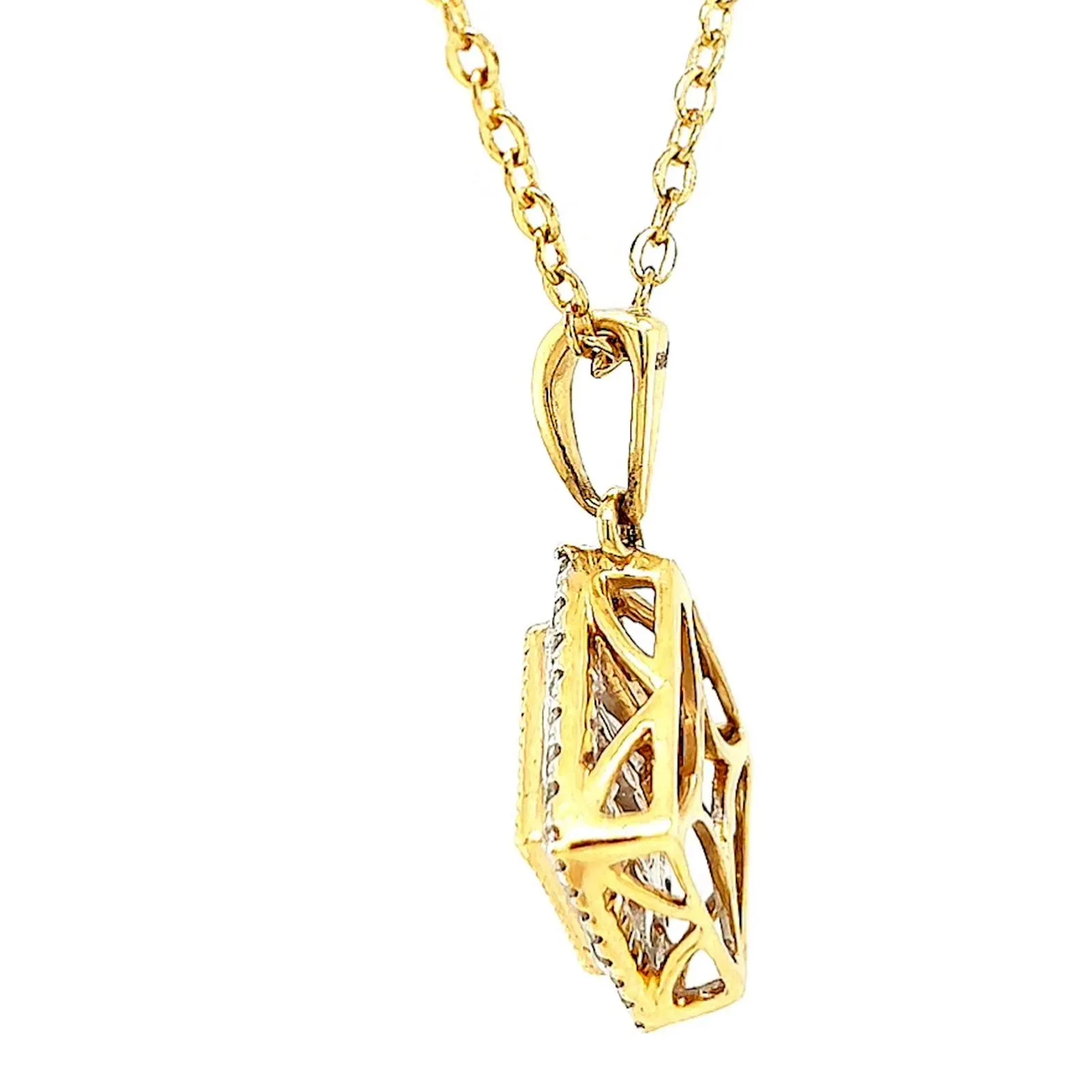 New York 14ct Yellow Gold Princess & Round Brilliant Cut 3/4 CARAT tw of Diamonds Pendant