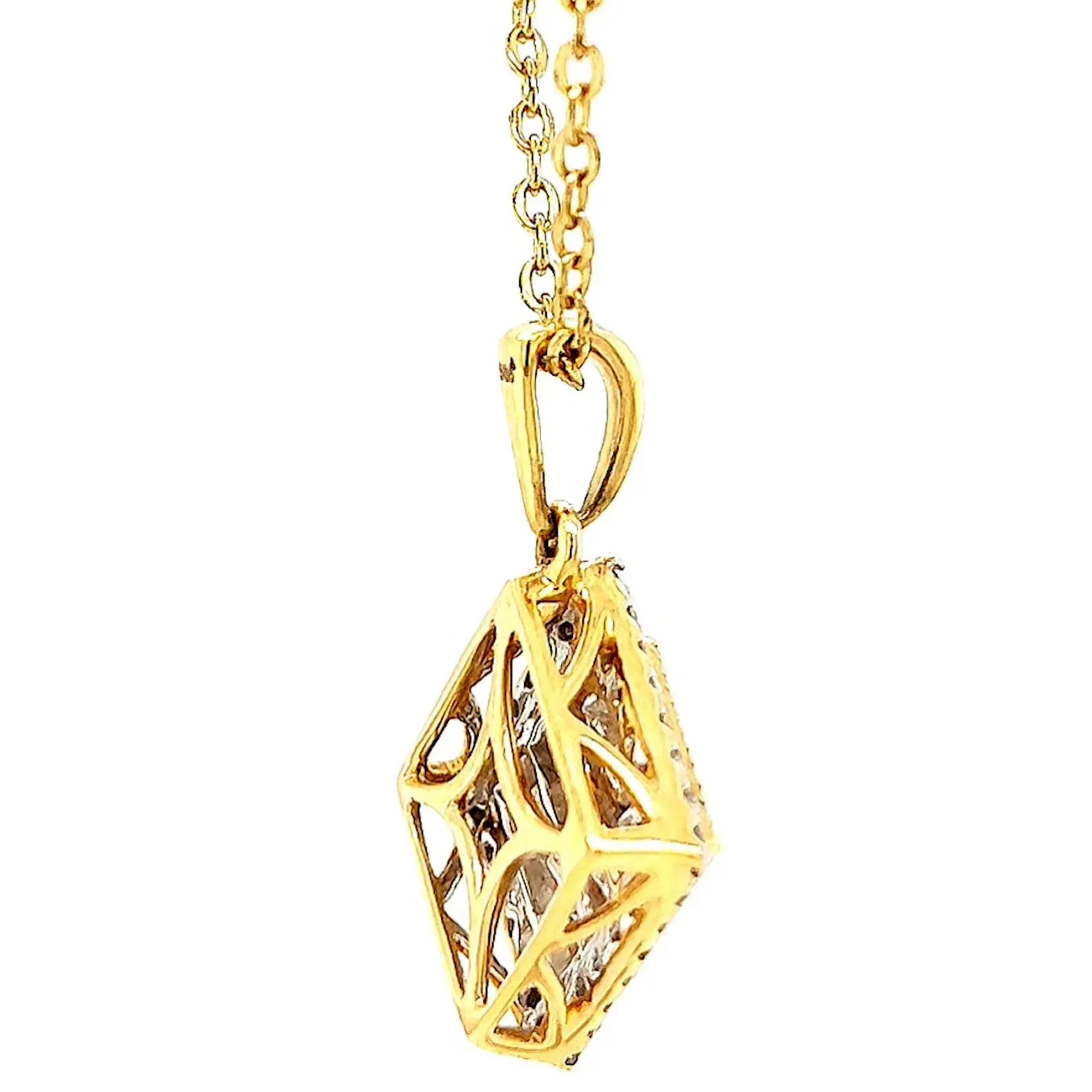 New York 14ct Yellow Gold Princess & Round Brilliant Cut 3/4 CARAT tw of Diamonds Pendant