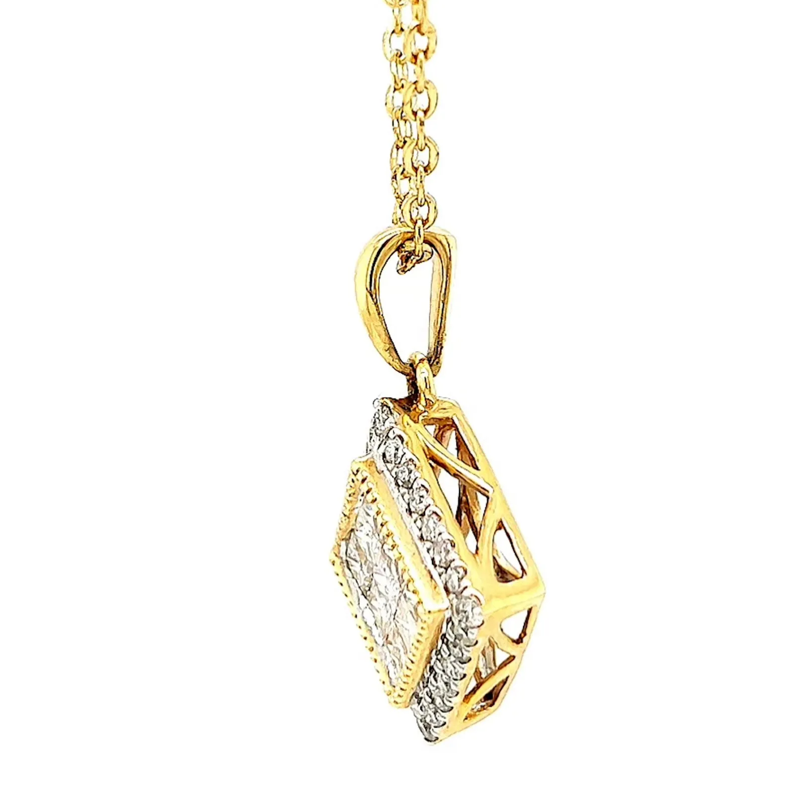 New York 14ct Yellow Gold Princess & Round Brilliant Cut 3/4 CARAT tw of Diamonds Pendant