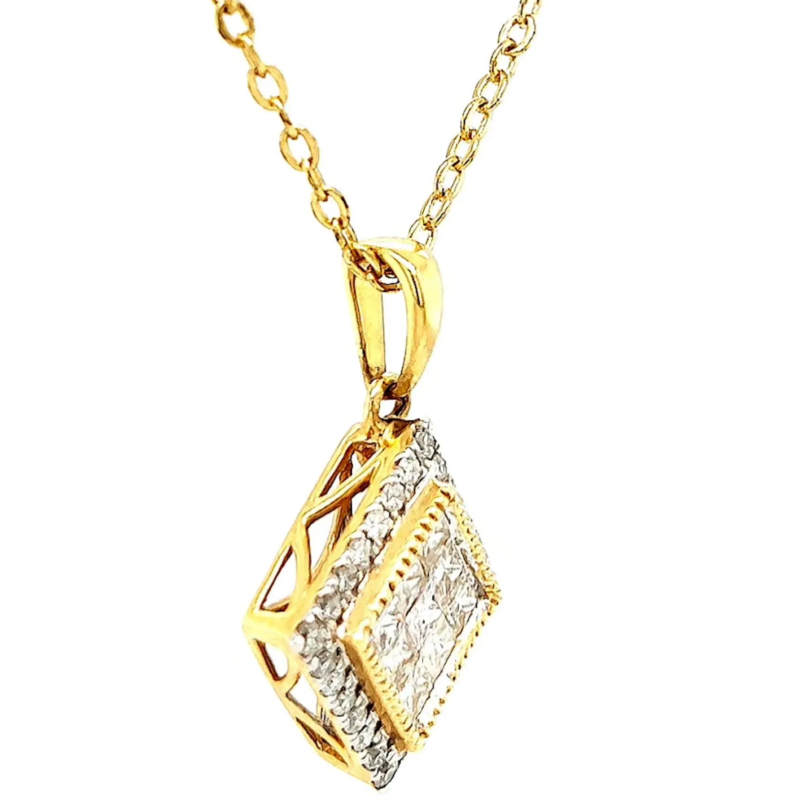 New York 14ct Yellow Gold Princess & Round Brilliant Cut 3/4 CARAT tw of Diamonds Pendant