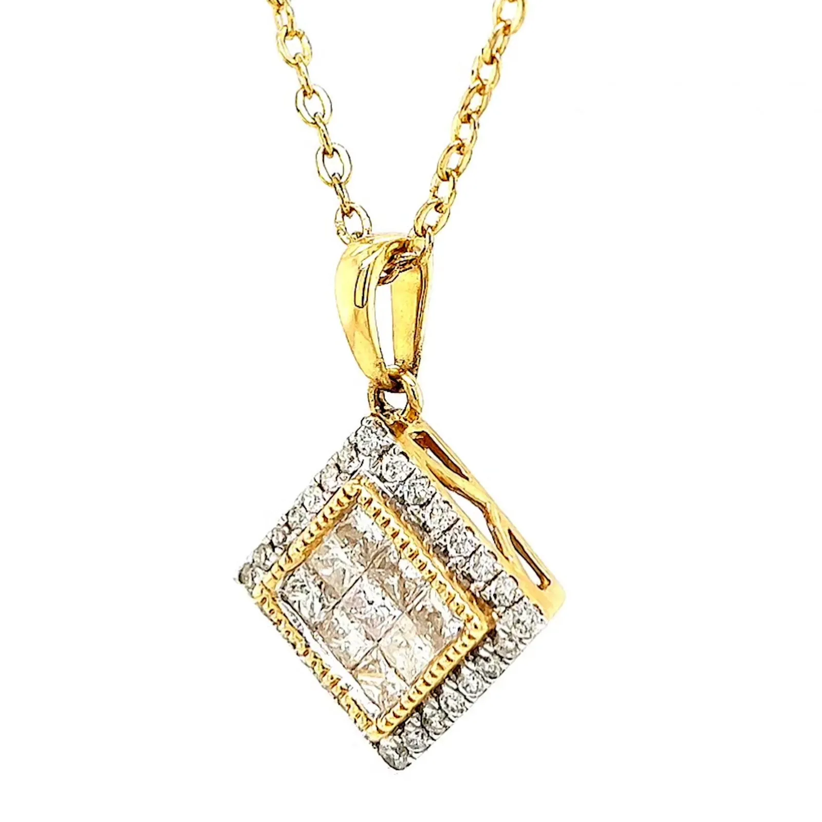 New York 14ct Yellow Gold Princess & Round Brilliant Cut 3/4 CARAT tw of Diamonds Pendant