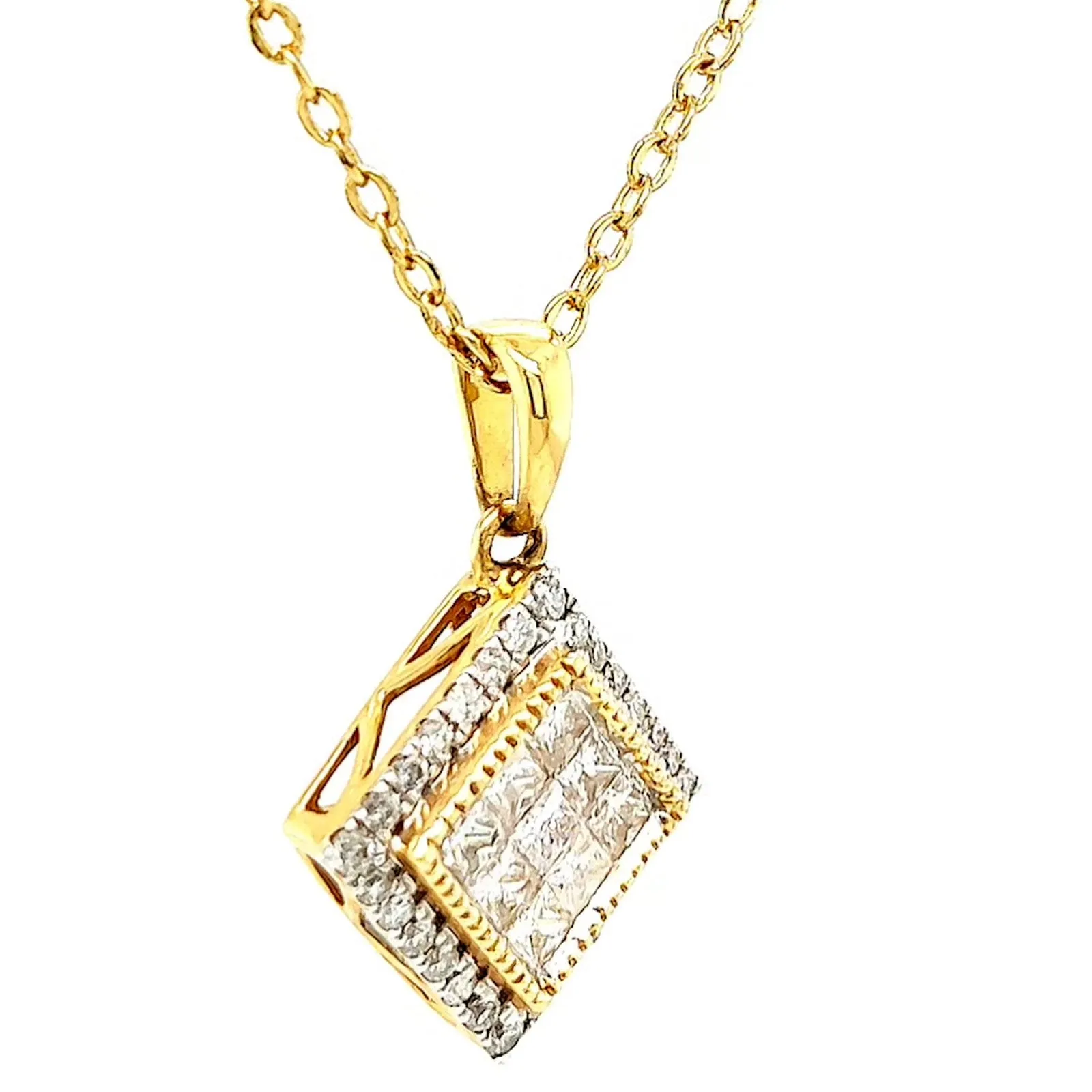 New York 14ct Yellow Gold Princess & Round Brilliant Cut 3/4 CARAT tw of Diamonds Pendant