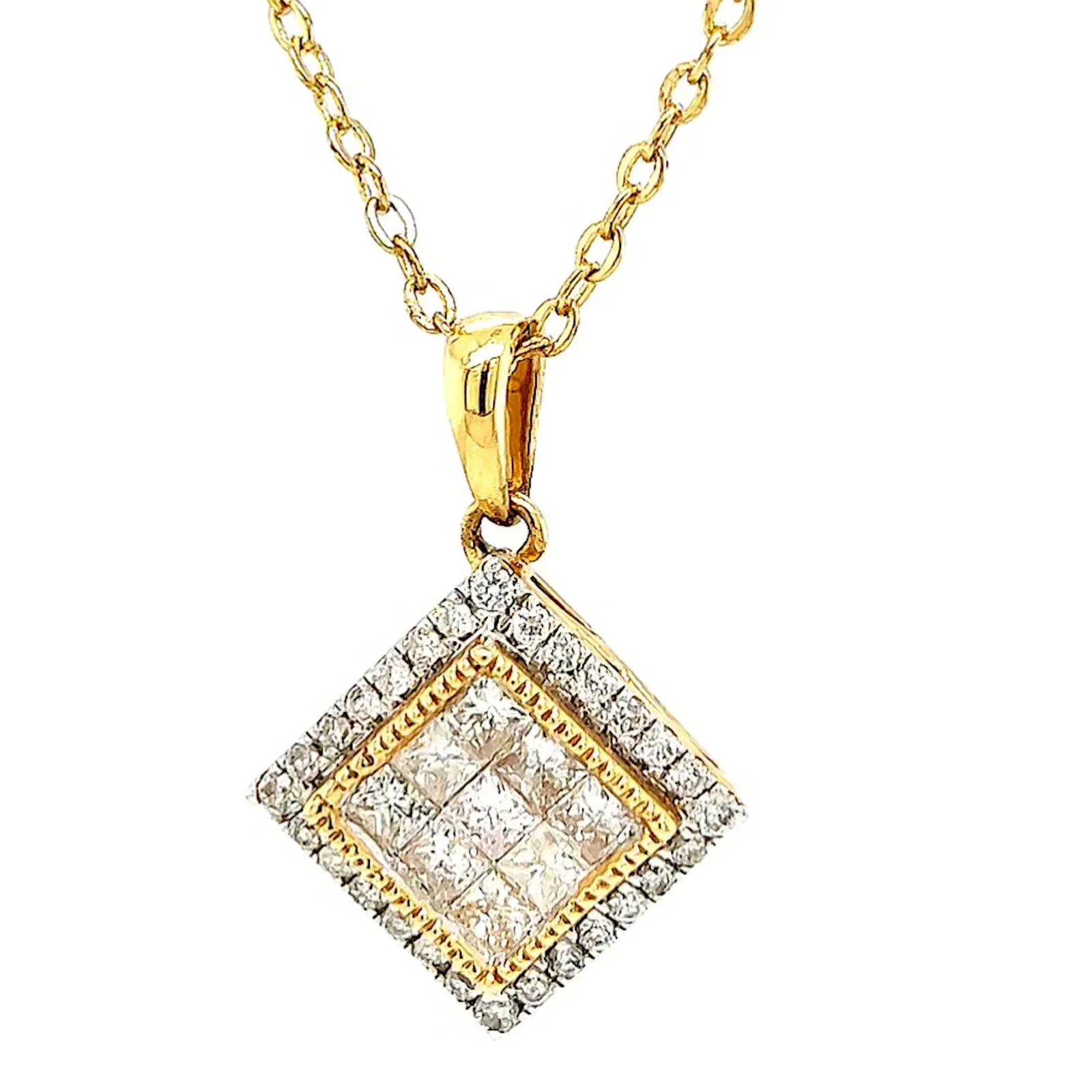 New York 14ct Yellow Gold Princess & Round Brilliant Cut 3/4 CARAT tw of Diamonds Pendant