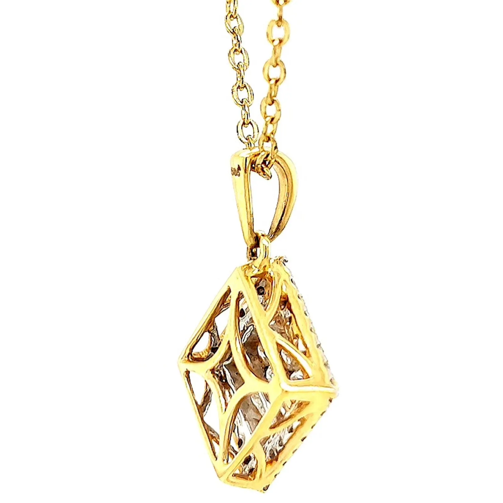 New York 14ct Yellow Gold Princess & Round Brilliant Cut 3/4 CARAT tw of Diamonds Pendant