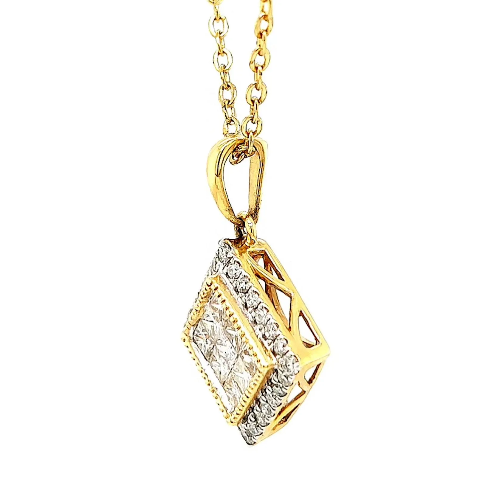 New York 14ct Yellow Gold Princess & Round Brilliant Cut 3/4 CARAT tw of Diamonds Pendant