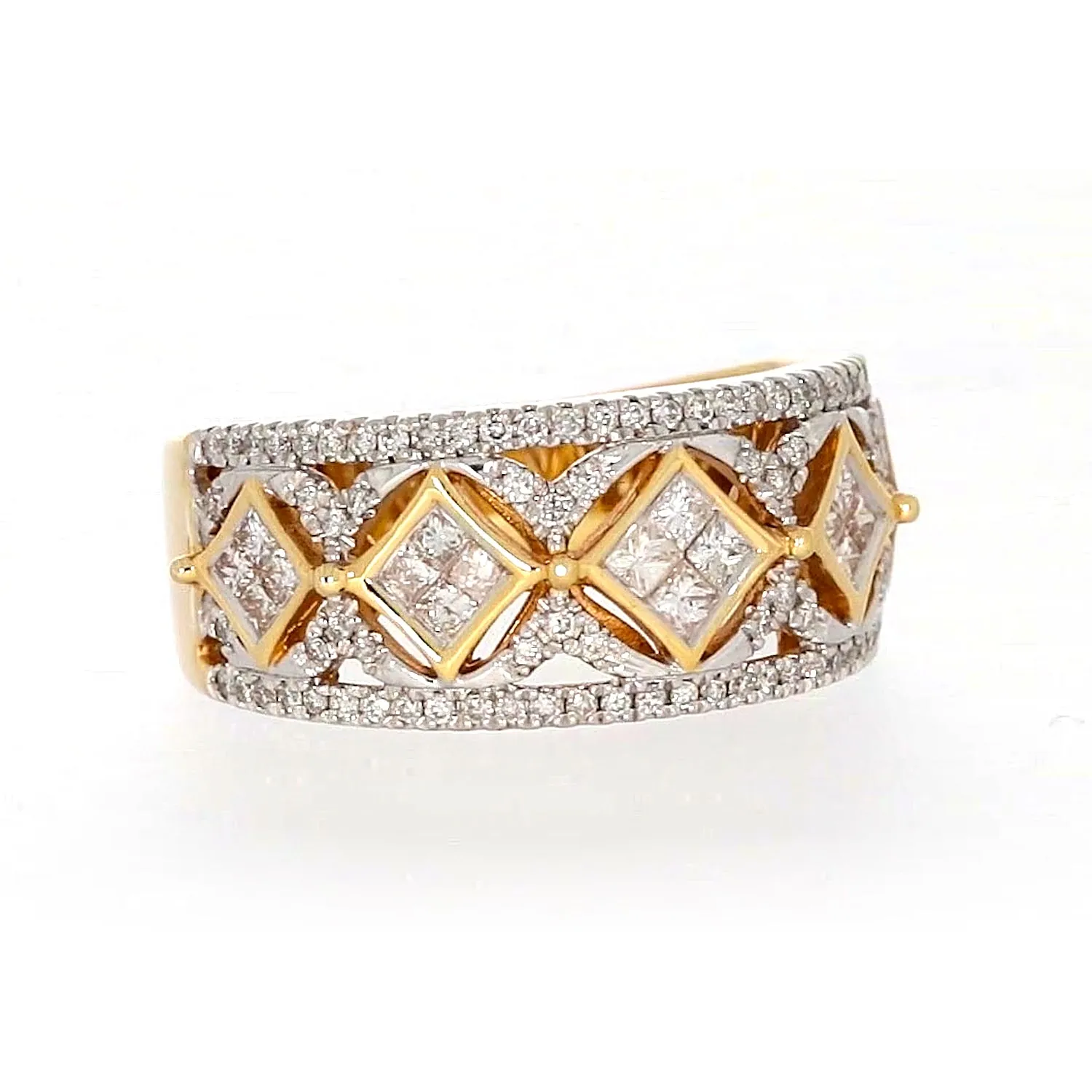 New York 14ct Yellow Gold Princess Cut with 3/4 CARAT tw of Diamonds Ring