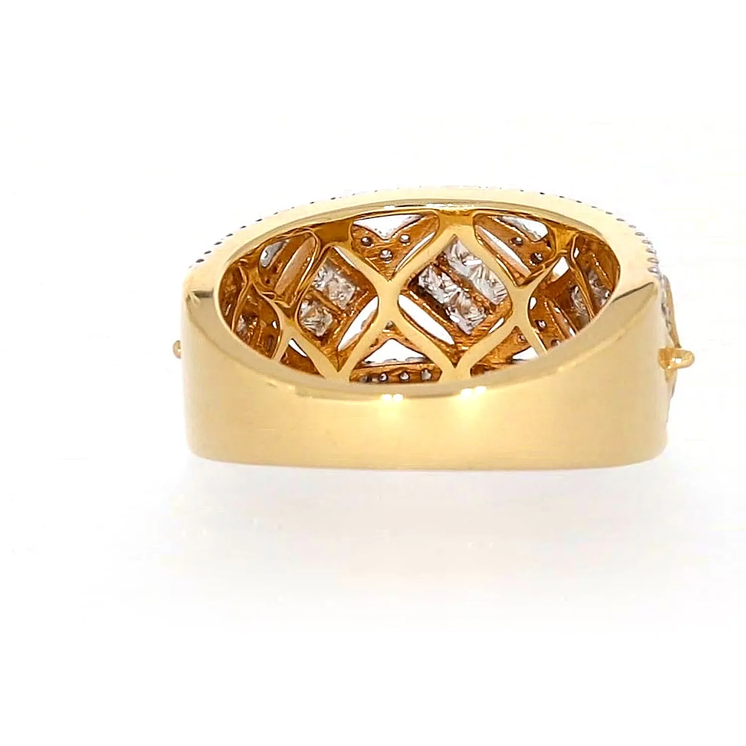 New York 14ct Yellow Gold Princess Cut with 3/4 CARAT tw of Diamonds Ring