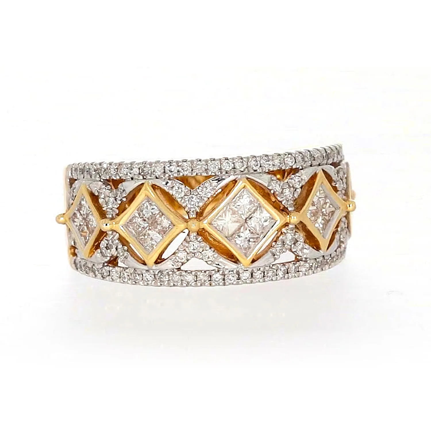 New York 14ct Yellow Gold Princess Cut with 3/4 CARAT tw of Diamonds Ring