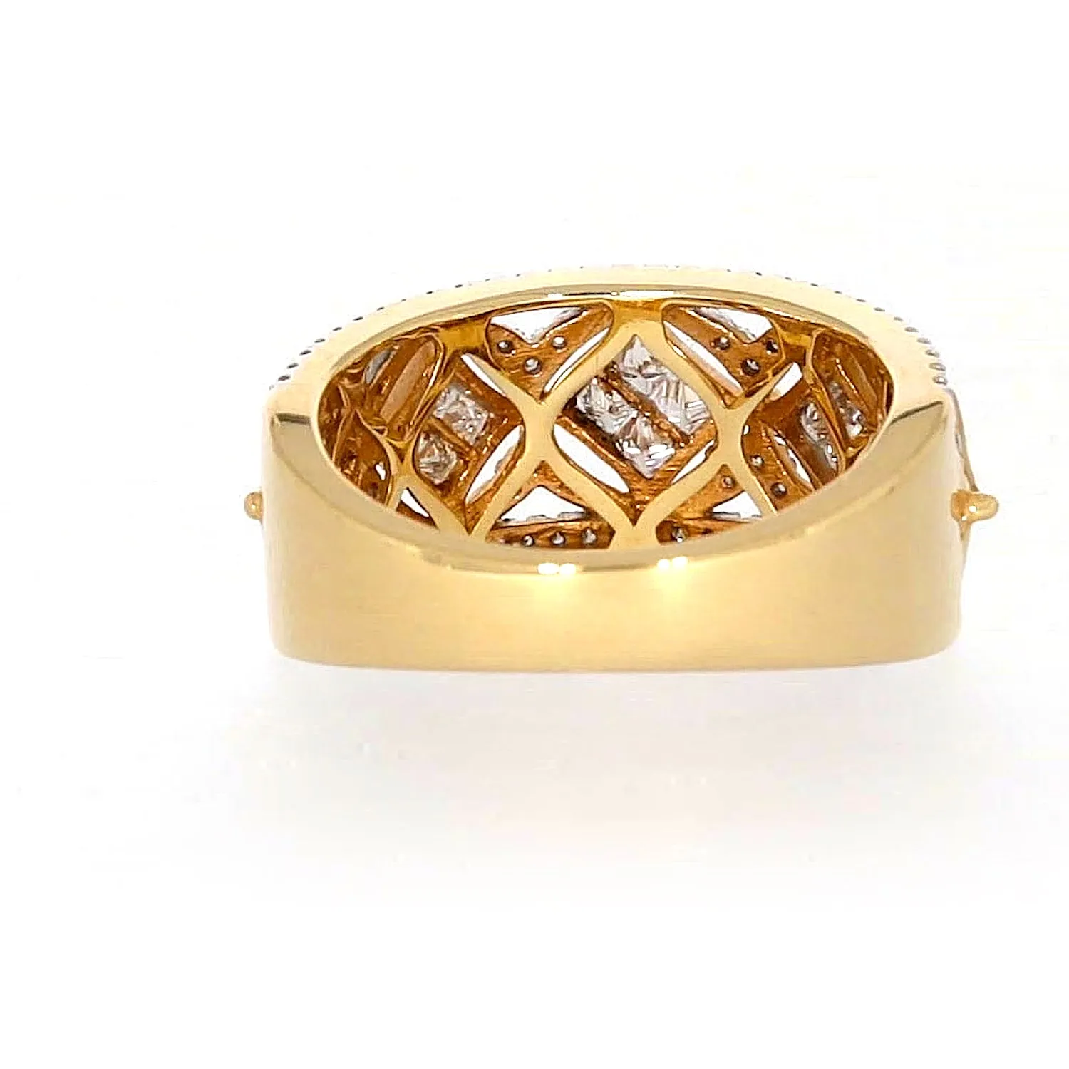 New York 14ct Yellow Gold Princess Cut with 3/4 CARAT tw of Diamonds Ring