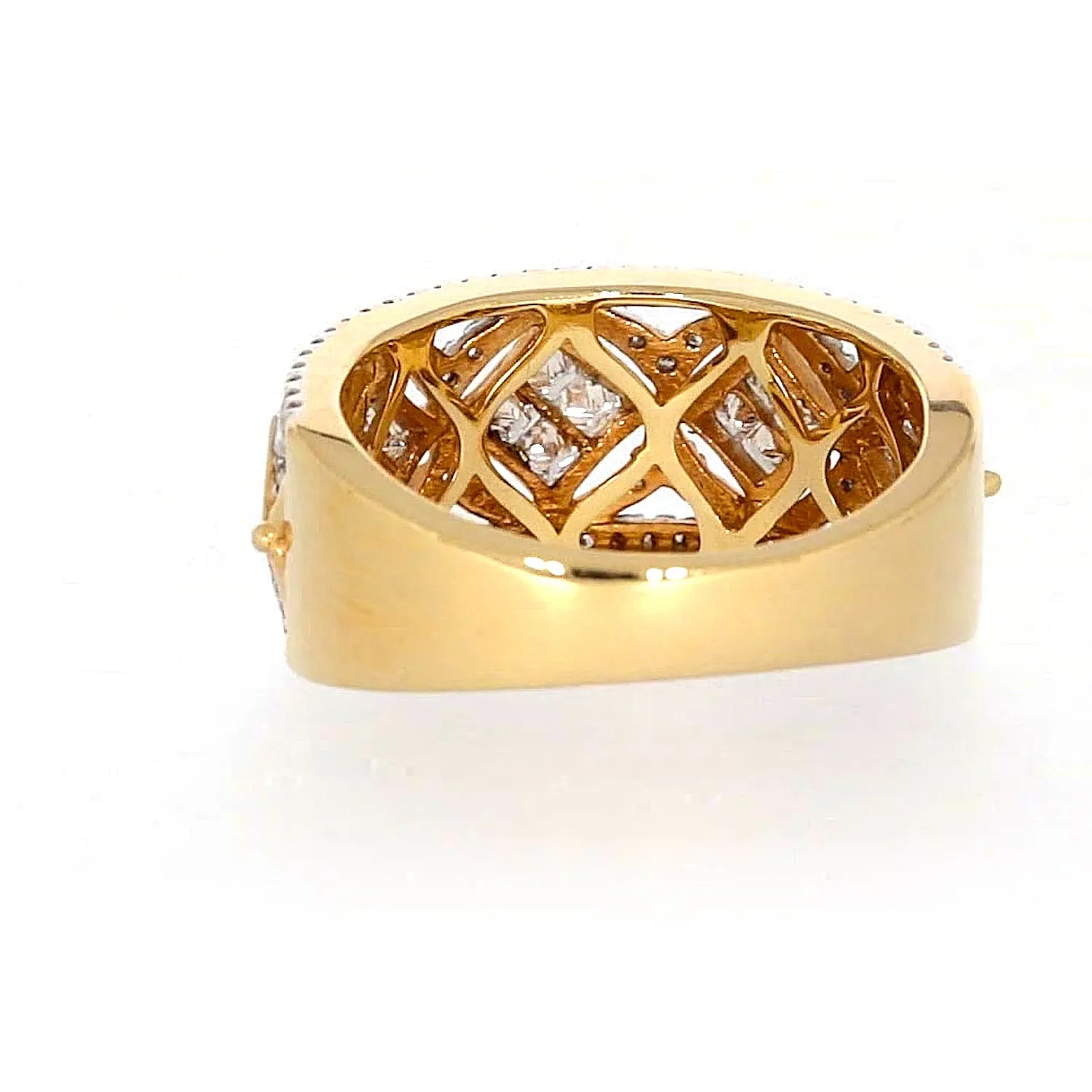 New York 14ct Yellow Gold Princess Cut with 3/4 CARAT tw of Diamonds Ring