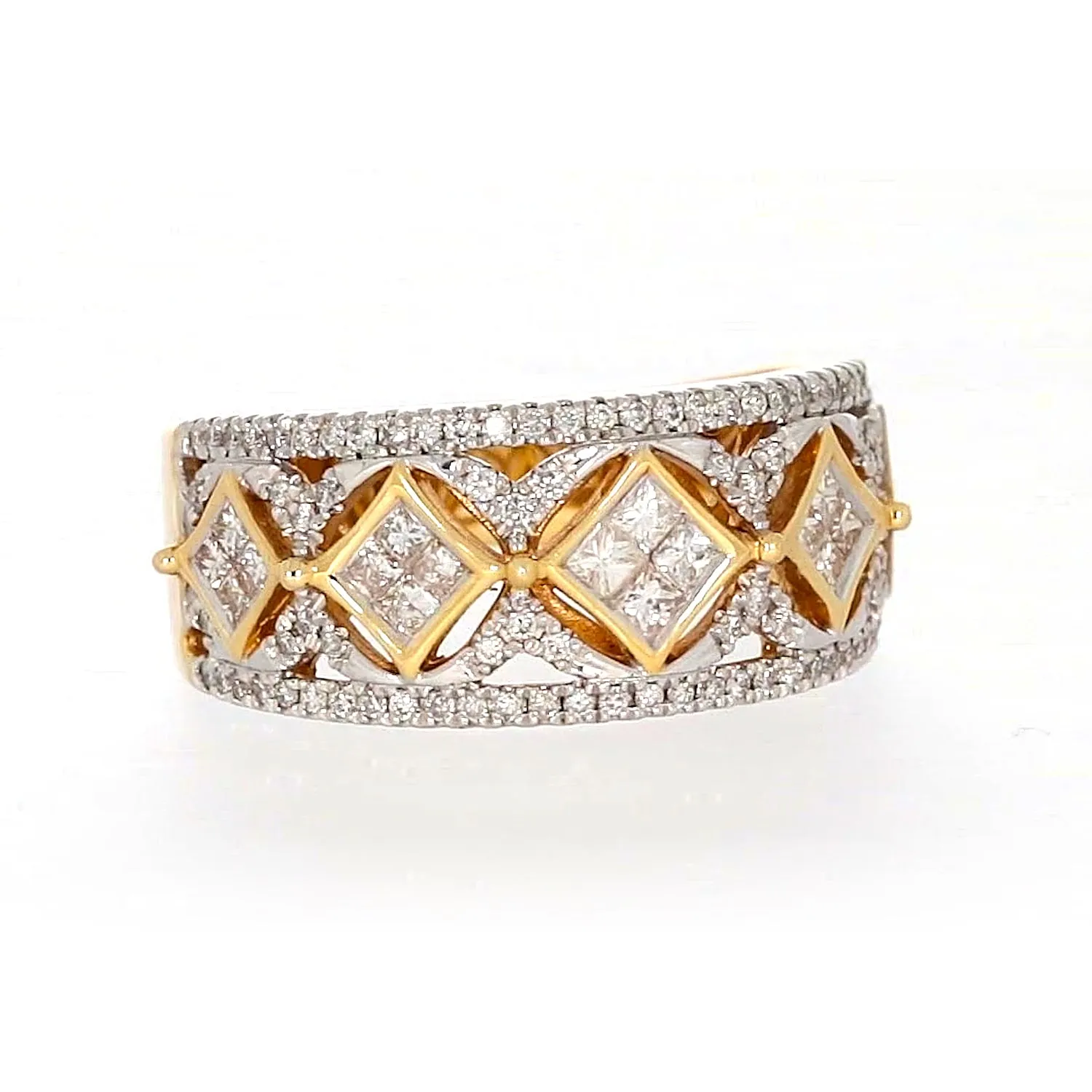 New York 14ct Yellow Gold Princess Cut with 3/4 CARAT tw of Diamonds Ring