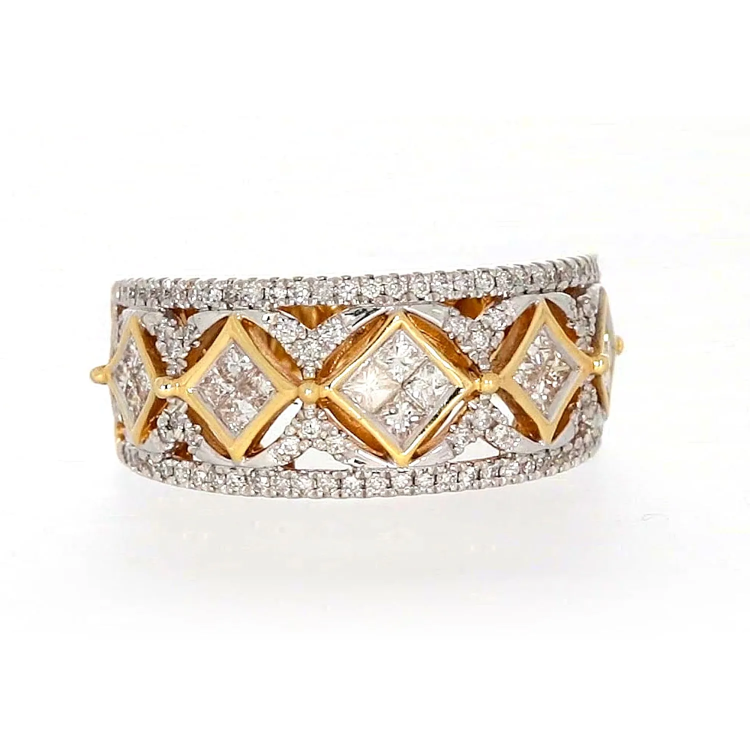 New York 14ct Yellow Gold Princess Cut with 3/4 CARAT tw of Diamonds Ring