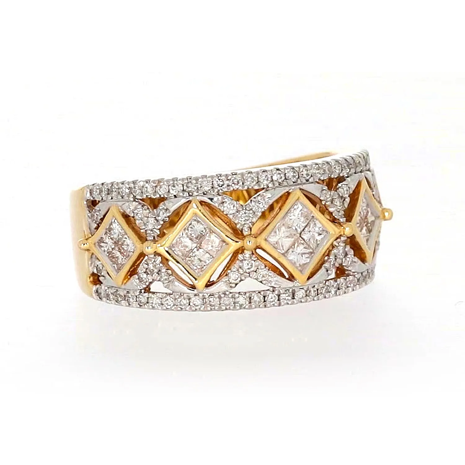 New York 14ct Yellow Gold Princess Cut with 3/4 CARAT tw of Diamonds Ring