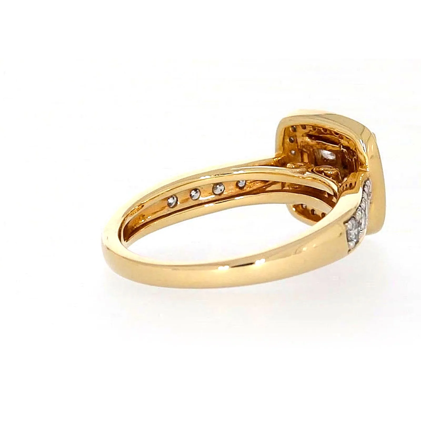 New York 14ct Yellow Gold Round Brilliant & Princess Cut 3/4 Carat tw of Diamonds Ring