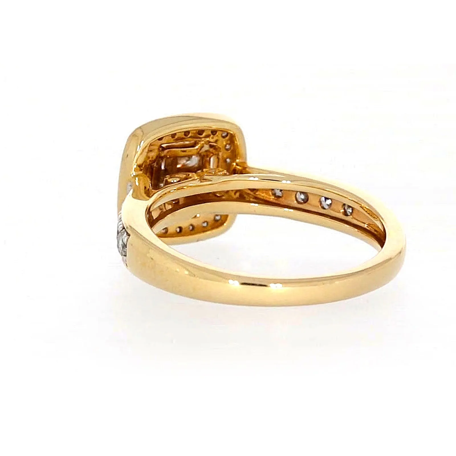 New York 14ct Yellow Gold Round Brilliant & Princess Cut 3/4 Carat tw of Diamonds Ring