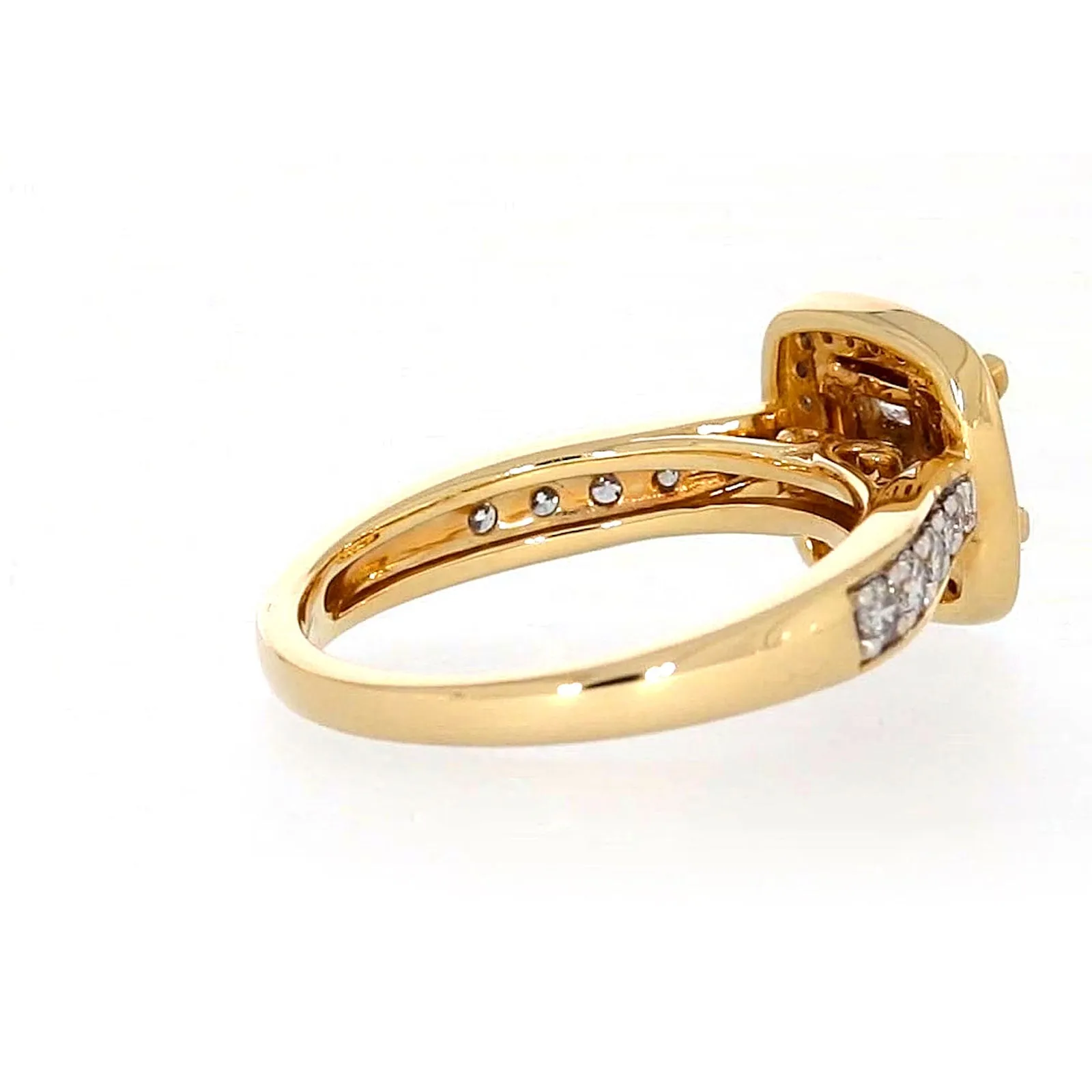 New York 14ct Yellow Gold Round Brilliant & Princess Cut 3/4 Carat tw of Diamonds Ring
