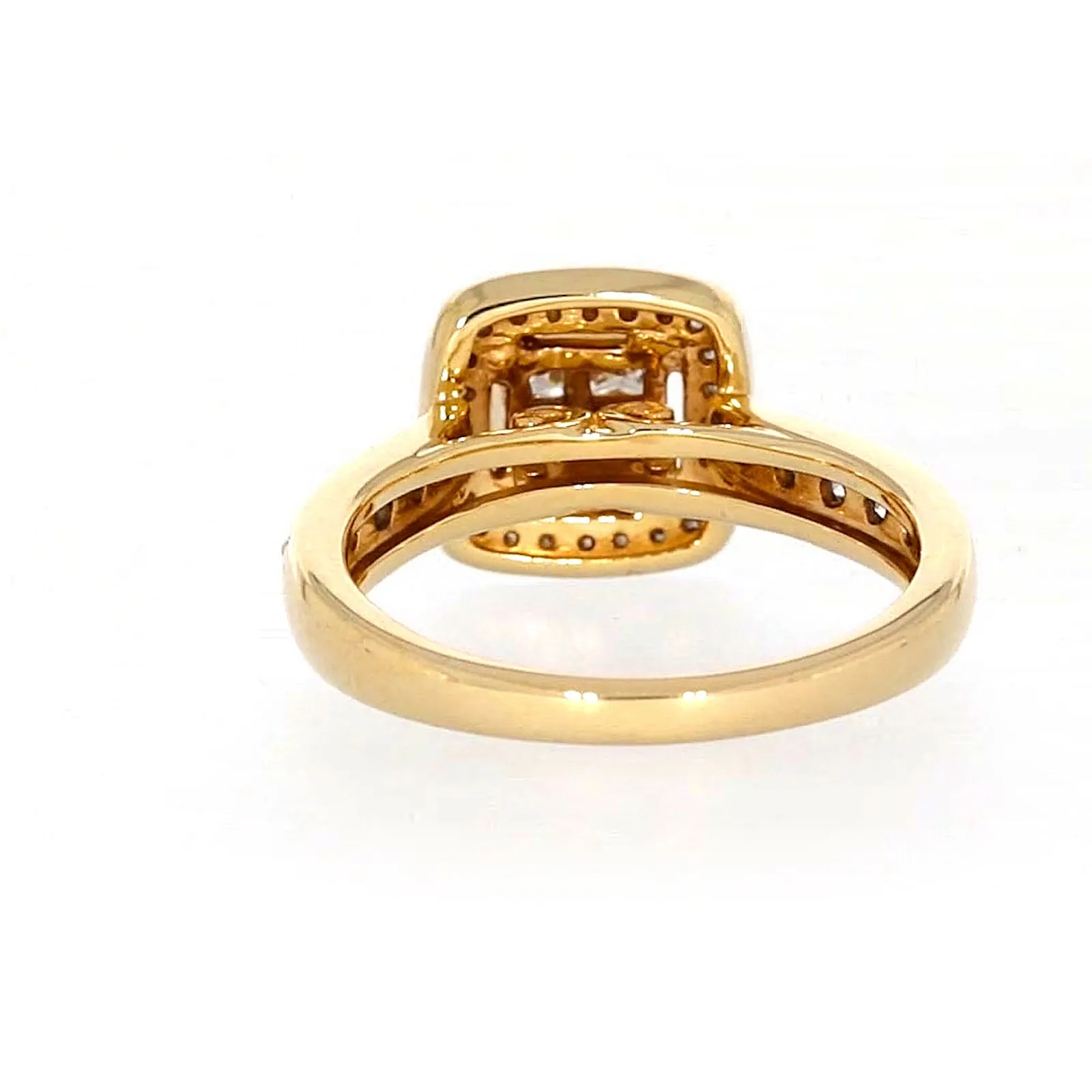 New York 14ct Yellow Gold Round Brilliant & Princess Cut 3/4 Carat tw of Diamonds Ring
