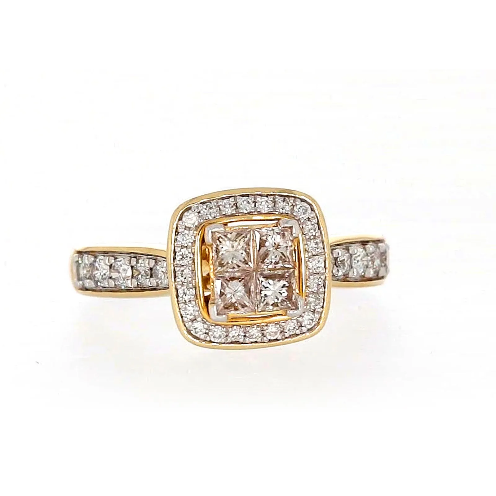 New York 14ct Yellow Gold Round Brilliant & Princess Cut 3/4 Carat tw of Diamonds Ring