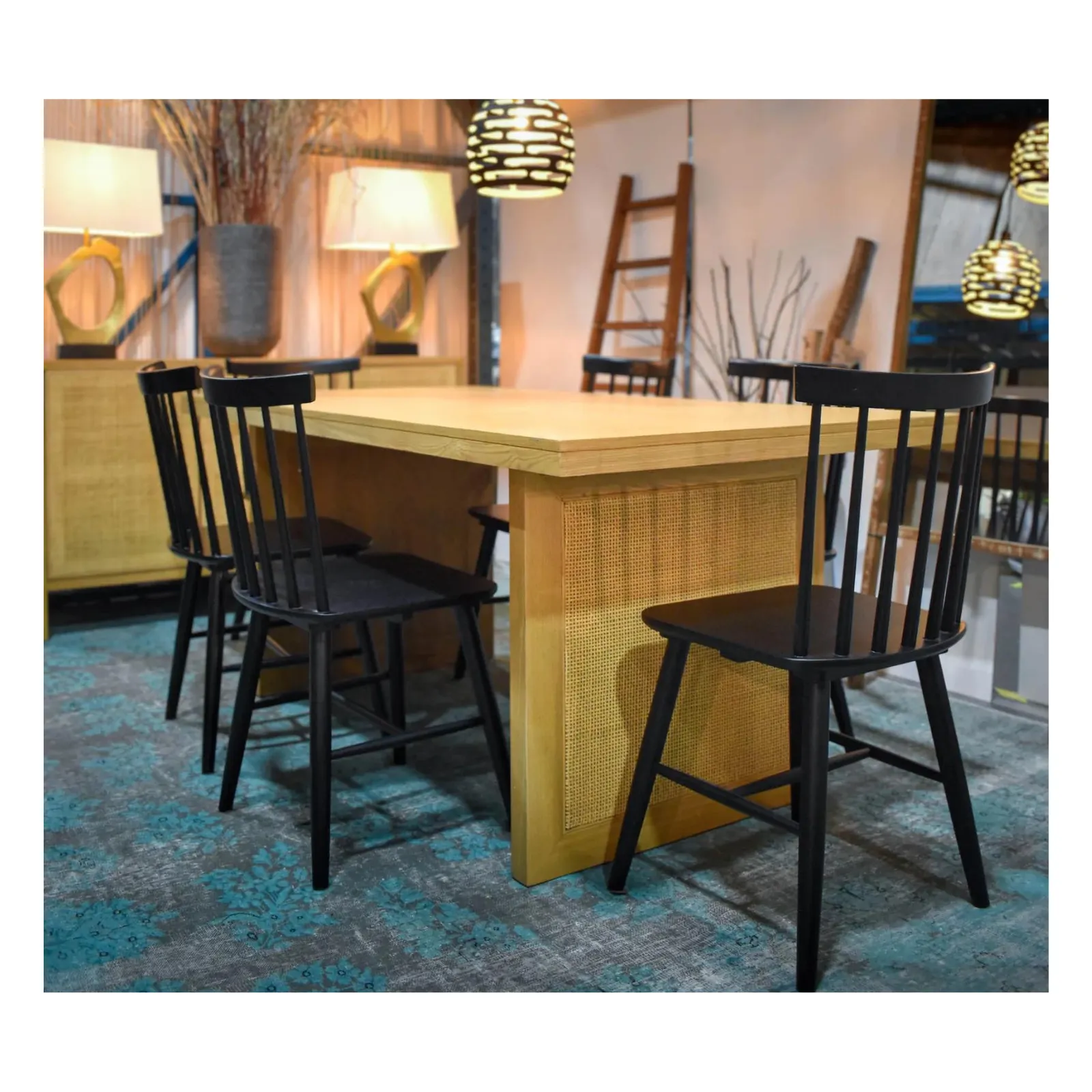 Richard Dining Table