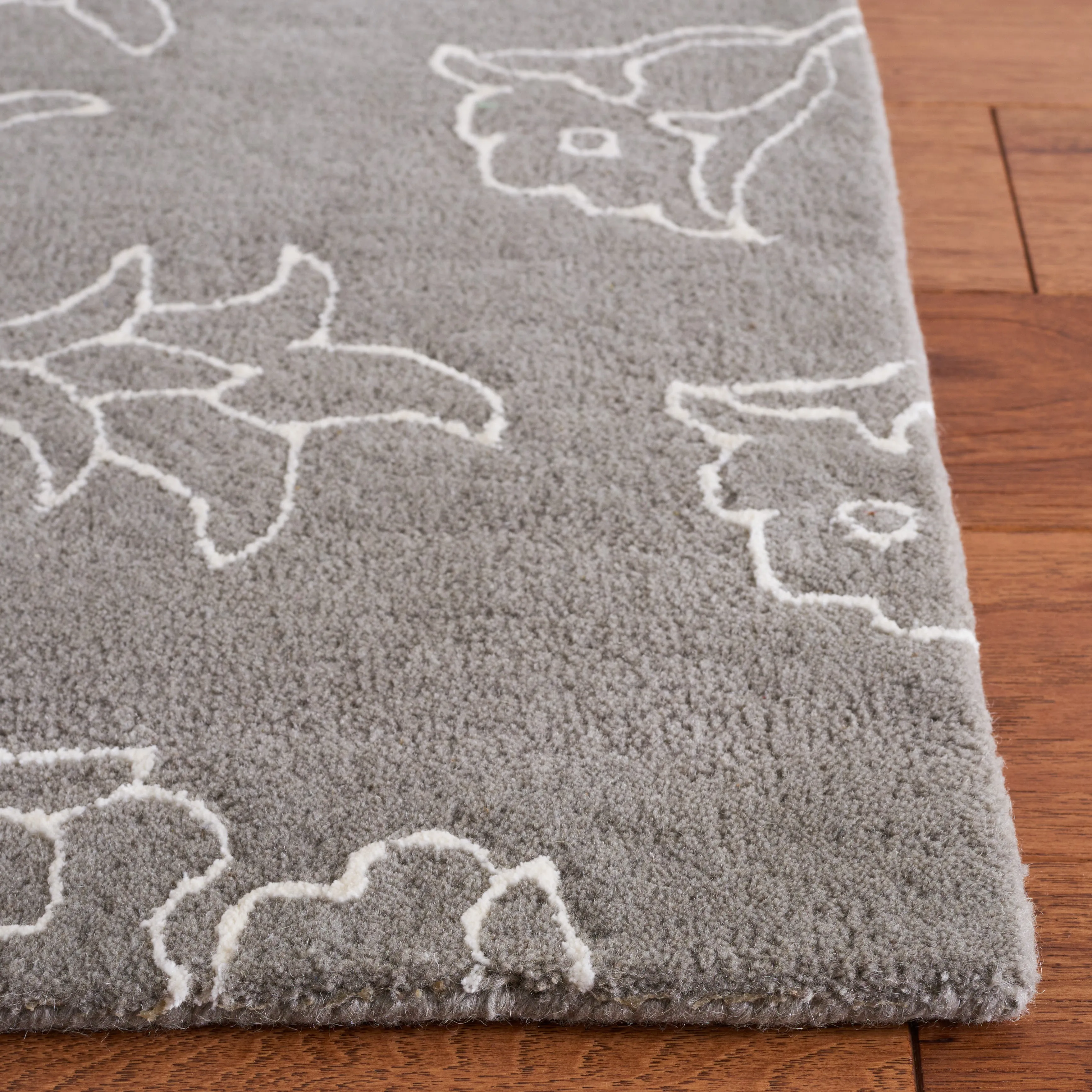 Safavieh Fifth Avenue 135 Rug, FTV135