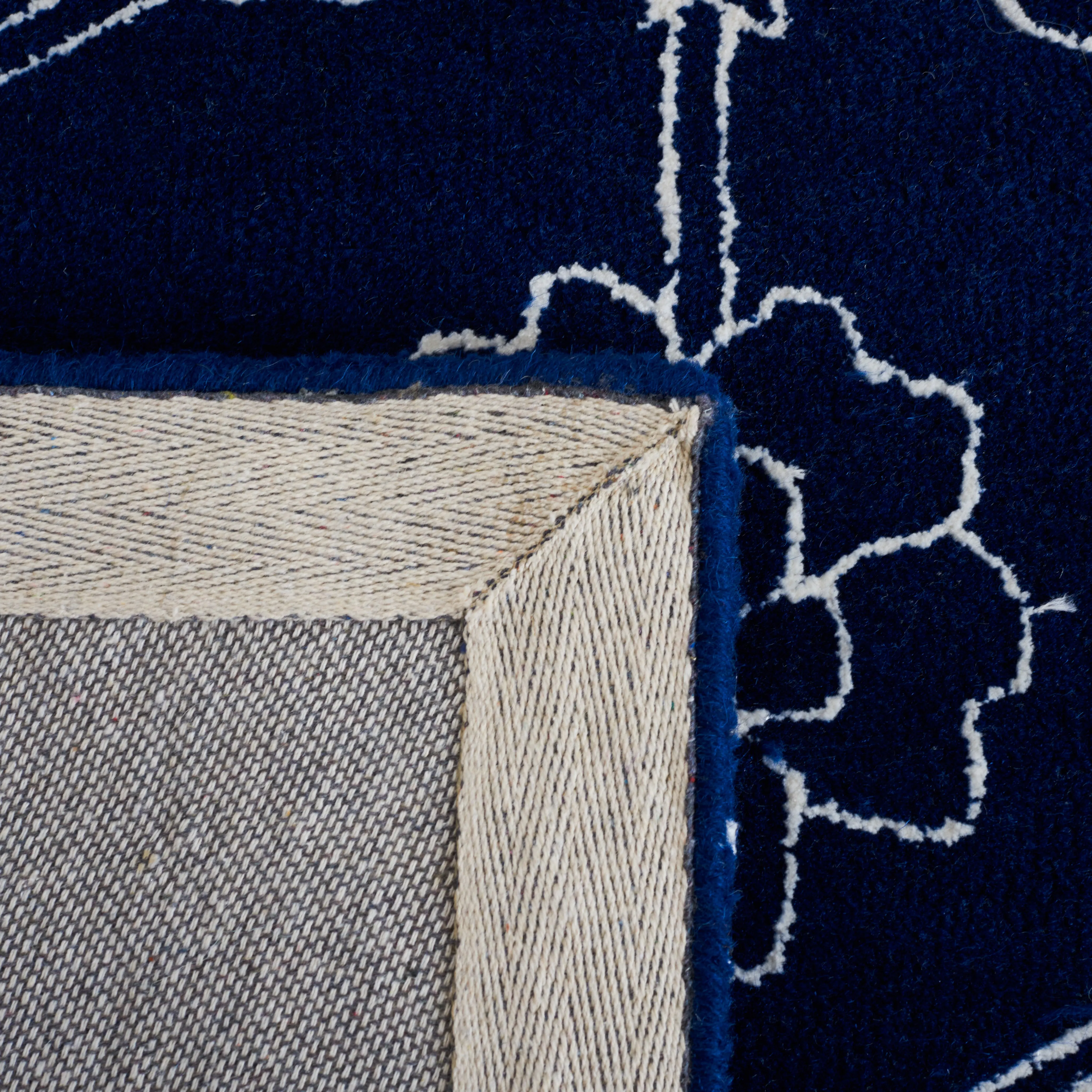 Safavieh Fifth Avenue 135 Rug, FTV135