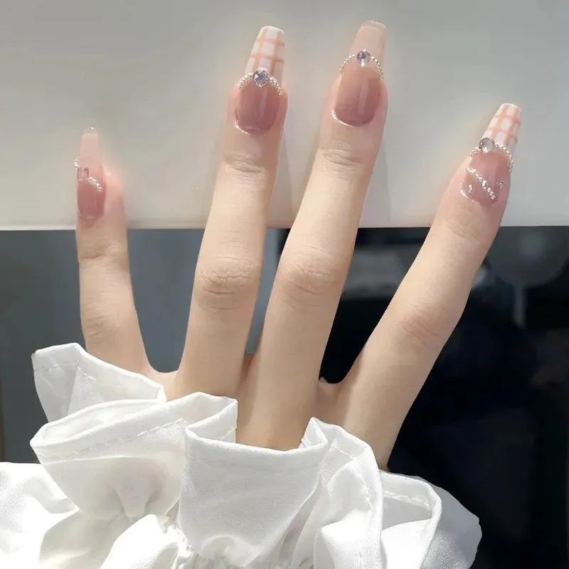 Sparkling Diamond False Nails Set: Glamorous 3D Designs