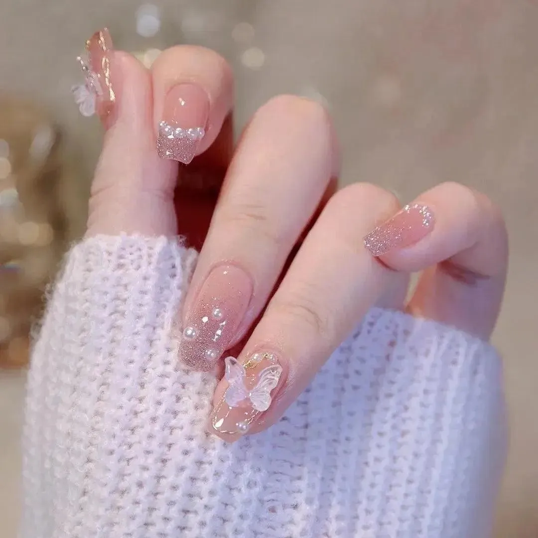 Sparkling Diamond False Nails Set: Glamorous 3D Designs