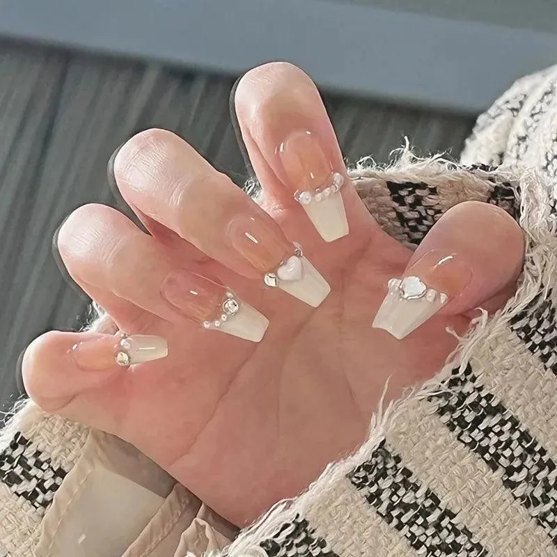 Sparkling Diamond False Nails Set: Glamorous 3D Designs