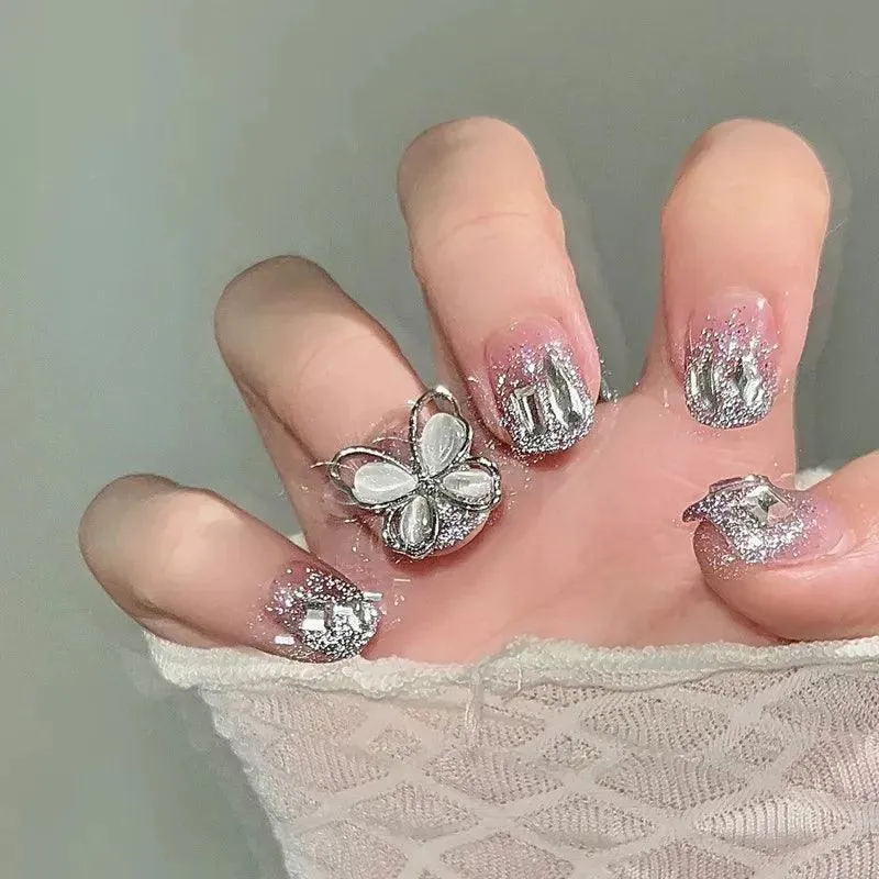 Sparkling Diamond False Nails Set: Glamorous 3D Designs